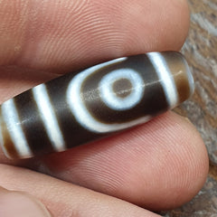 Vintage Old Tibetan 2 eyes in eye Dzi Bead Amulet  circle Eyes