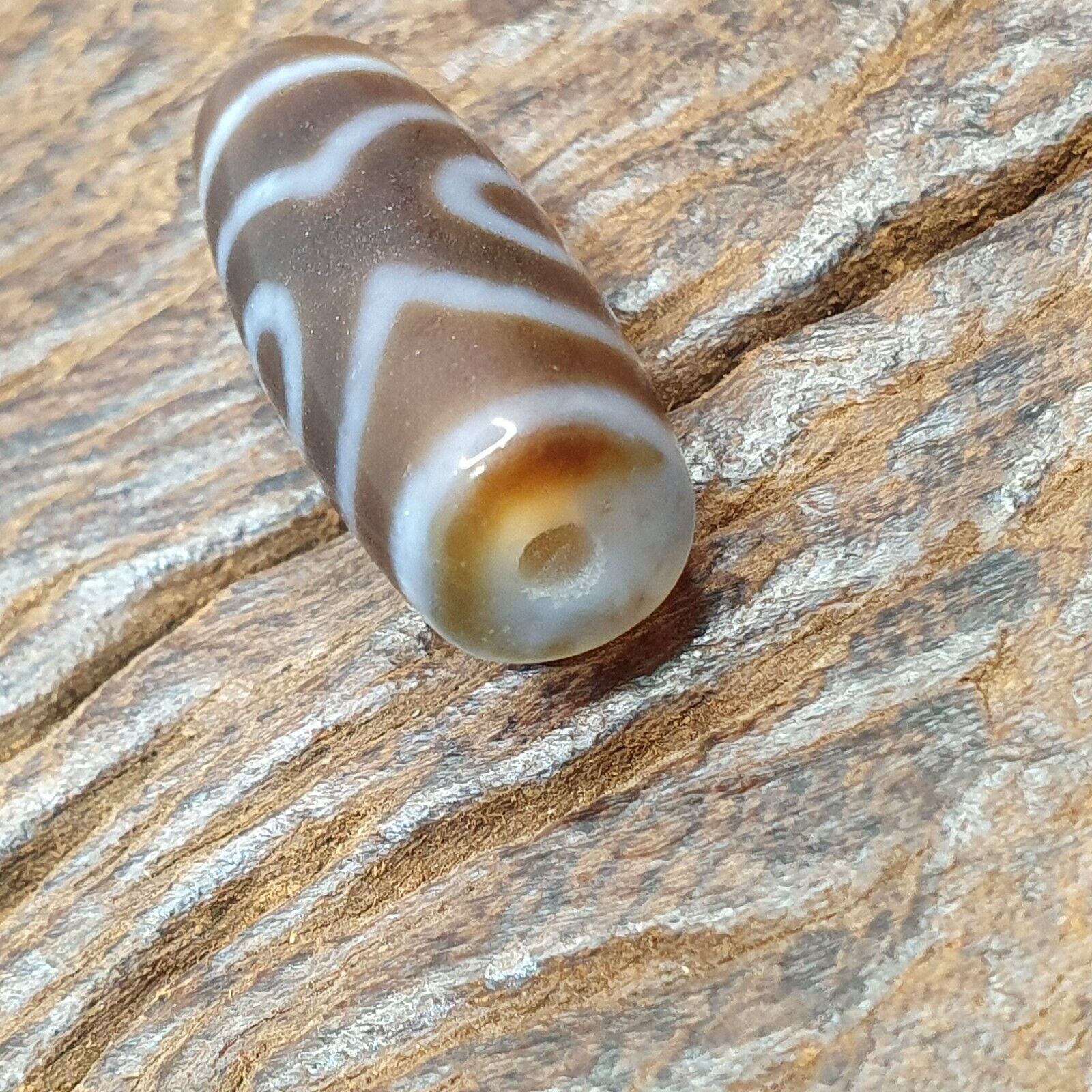 Vintage Old Tibetan 3 eyes in eye Dzi Bead Amulet  circle Eyes