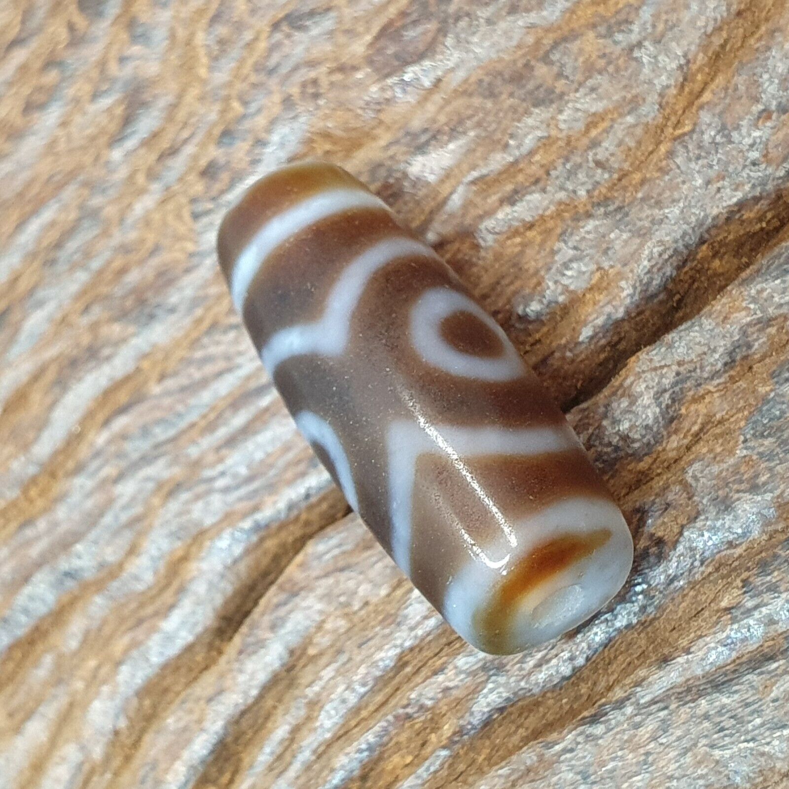 Vintage Old Tibetan 3 eyes in eye Dzi Bead Amulet  circle Eyes