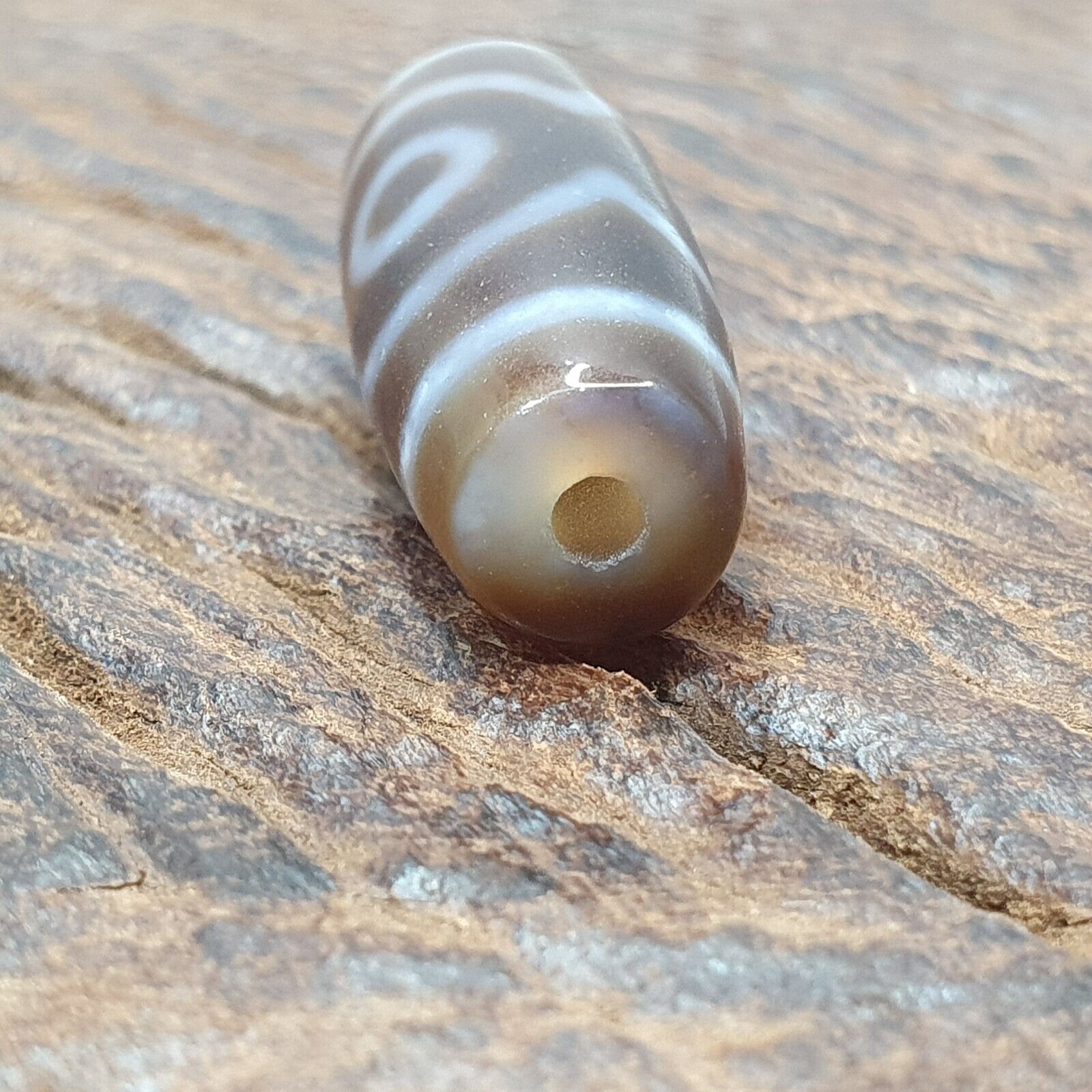 Vintage Old Tibetan 3 eyes in eye Dzi Bead Amulet  circle Eyes