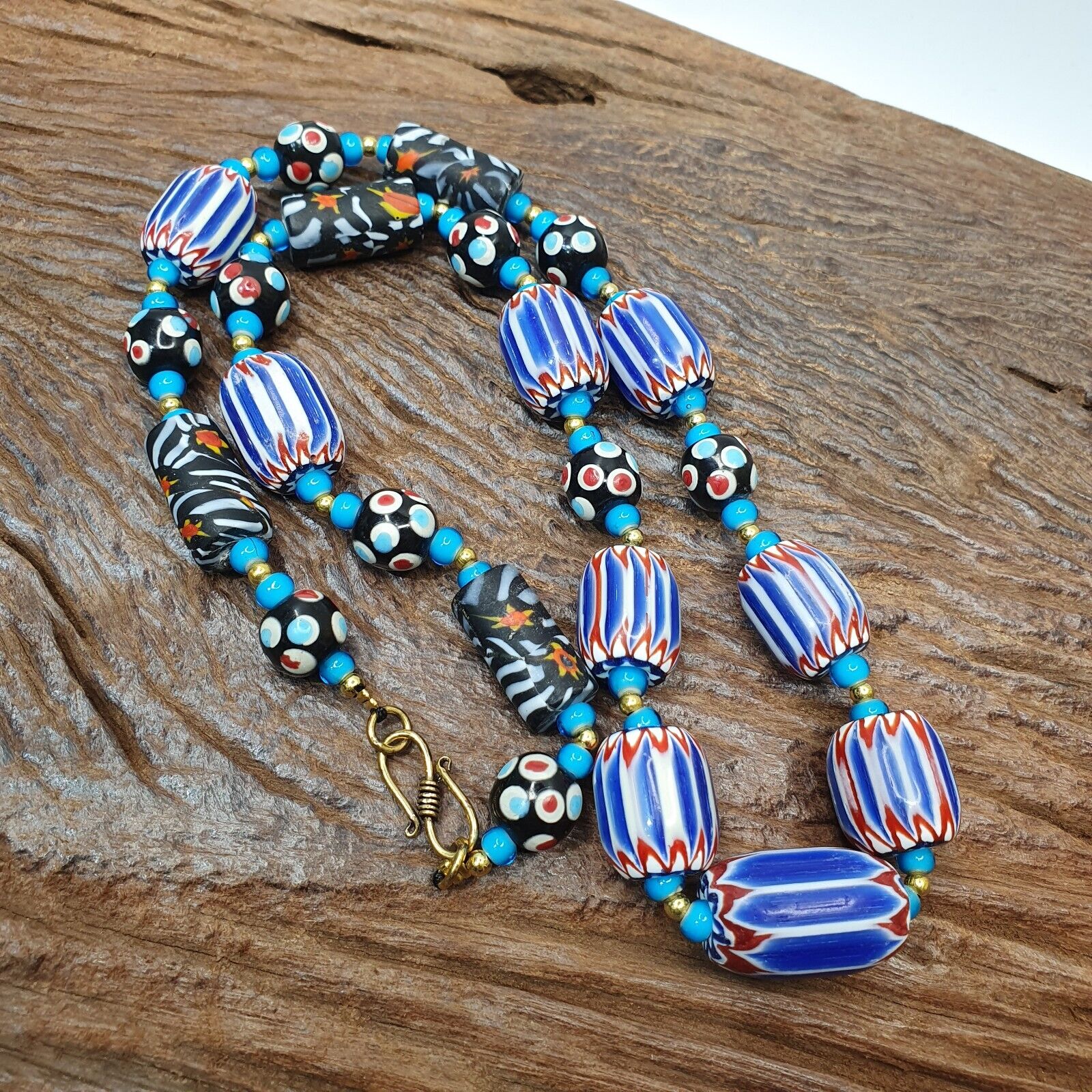 Venetian inspired Trade Skunk Blue Chevron and whiteheart Beads Strand H-2B