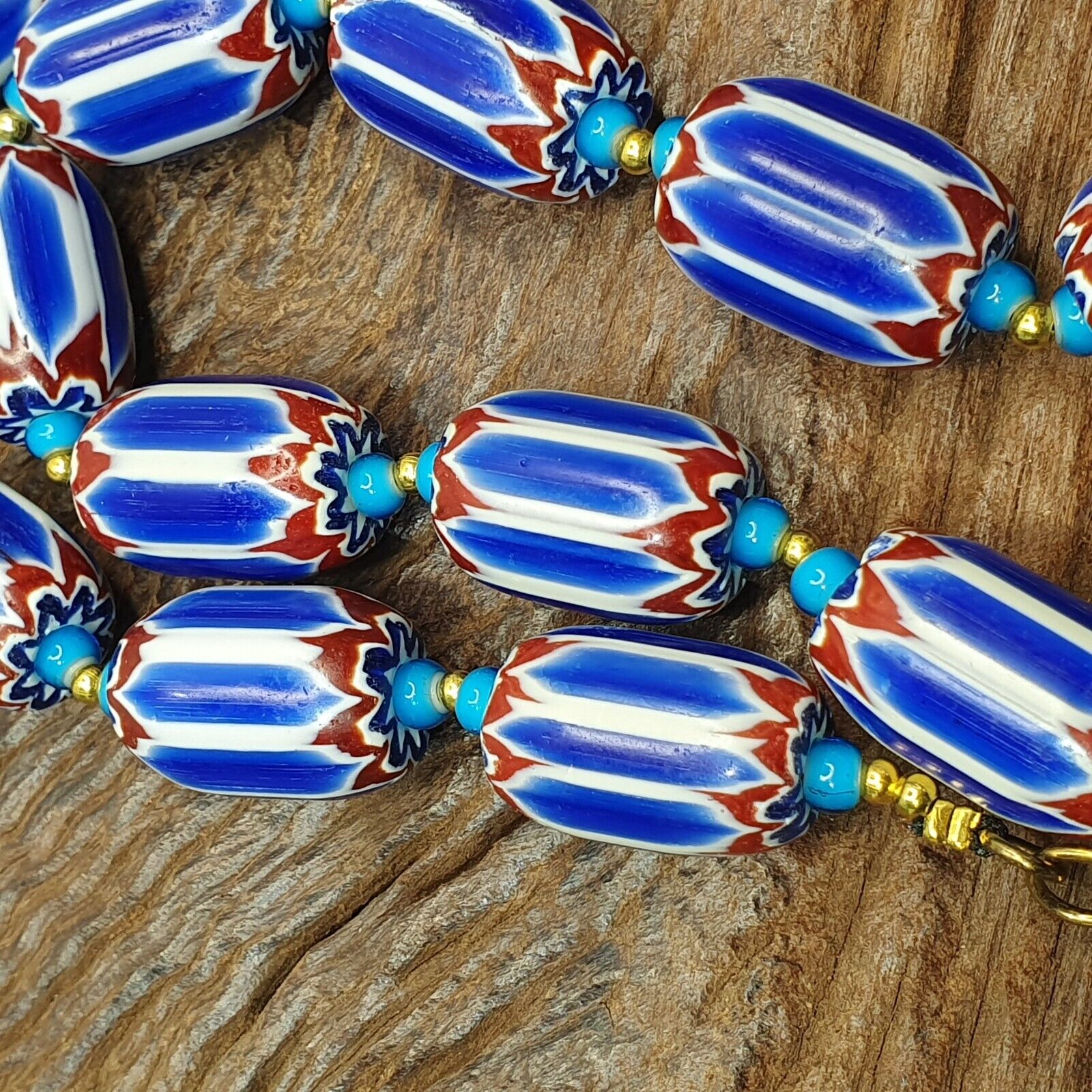H-3B Venetian inspired Trade Blue Chevron and whiteheart Beads Strand