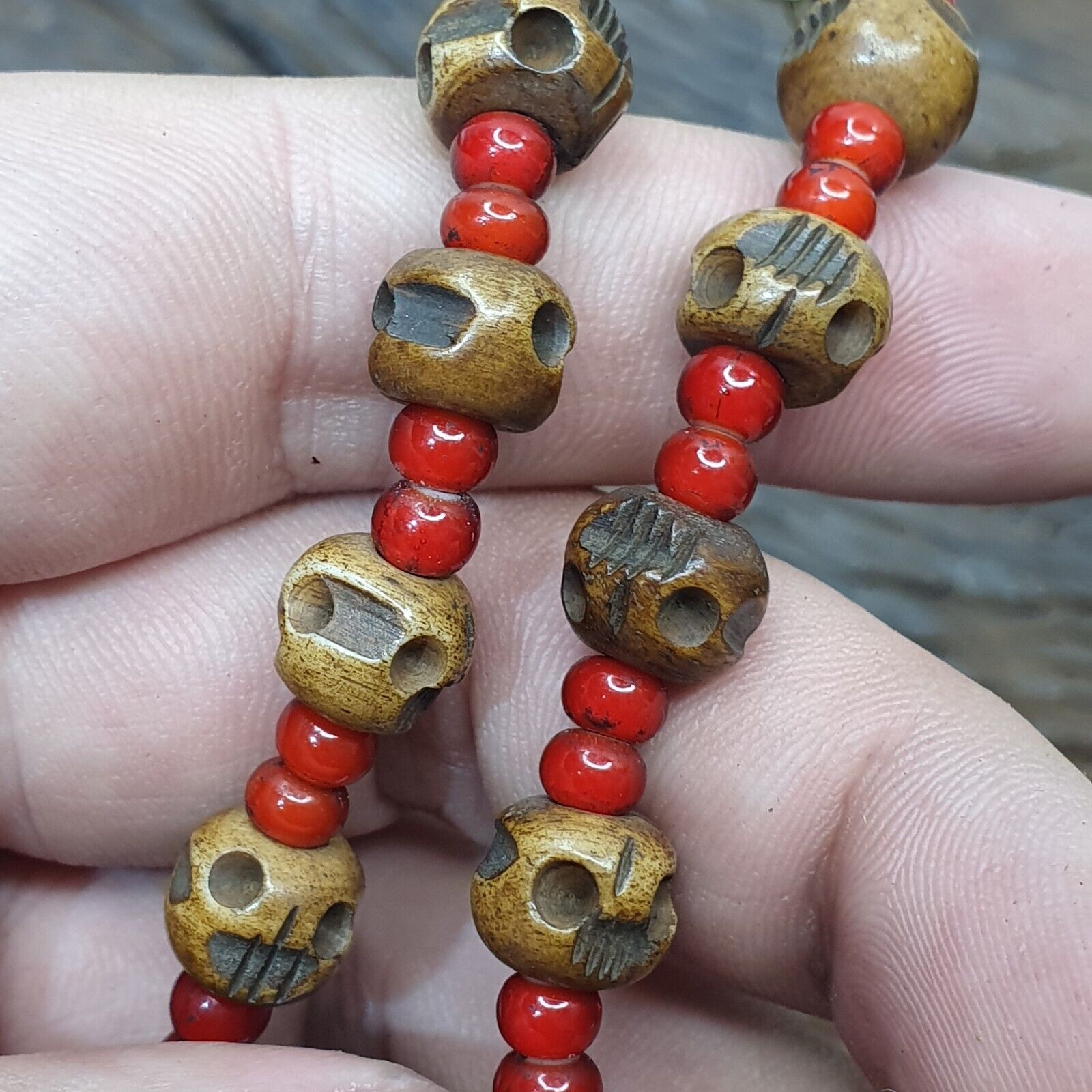 Antique Vintage Himalayan Indo Tibetan 2 eye Agate, carving Skull Beads Necklace