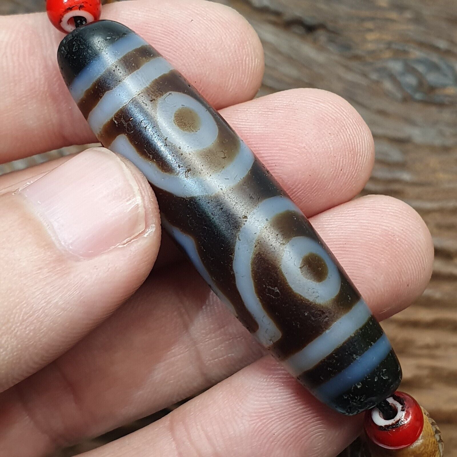 Vintage Old Himalayan Indo Tibetan Agate, carving Skull Beads Bracelet