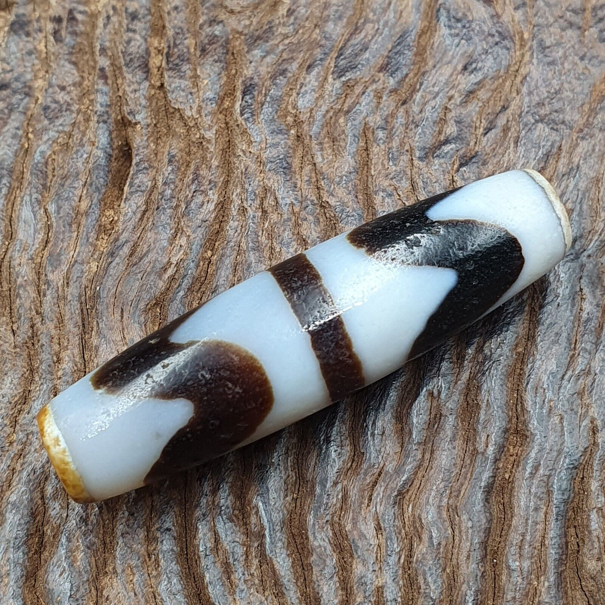 Himalayan Indo Tibetan Agate ZigZag Lines Bead unique Patterns Dzi Amulet
