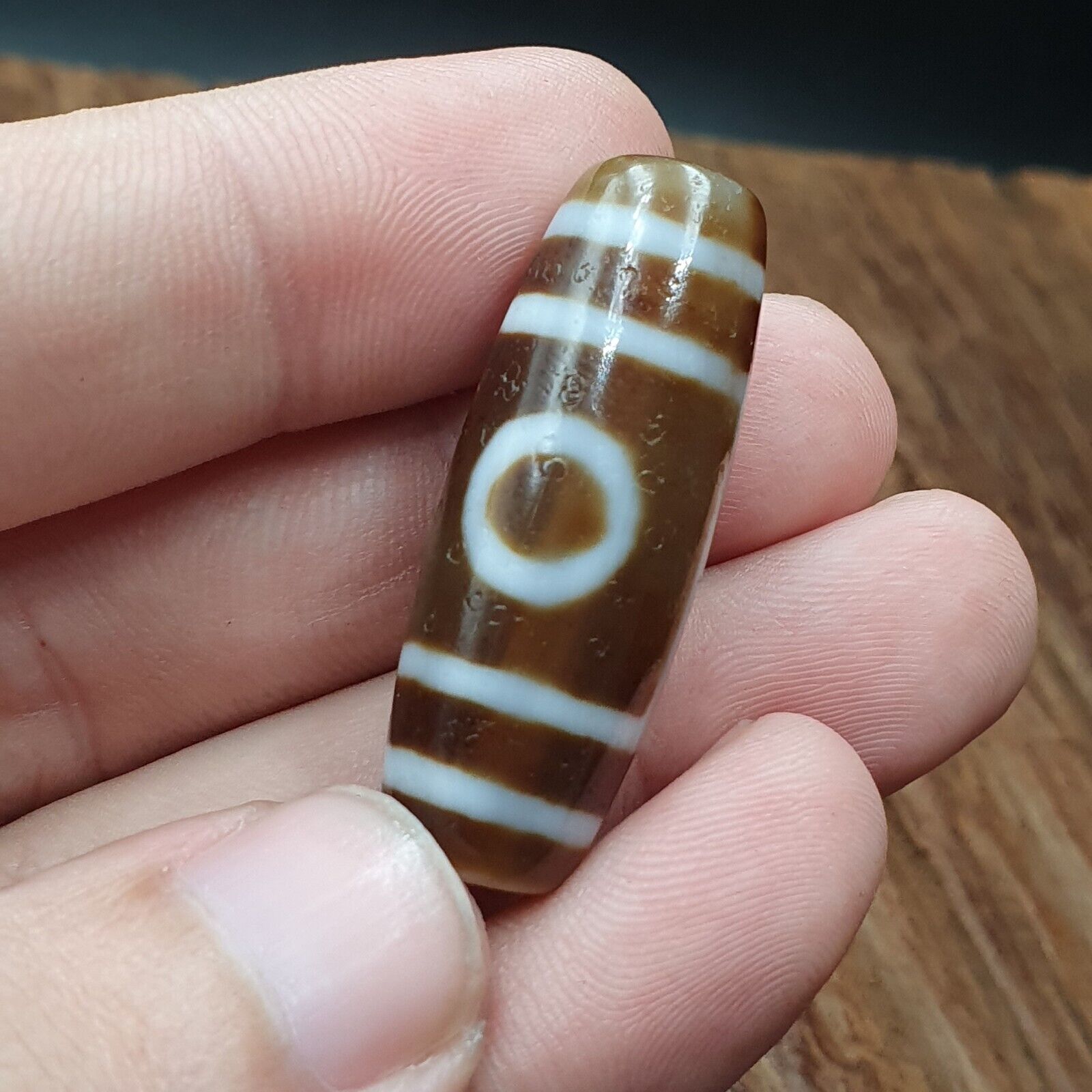 Tibetan Old 2 eyes Agate Dzi Bead Unique Pattern Amulet Pendant STB-14