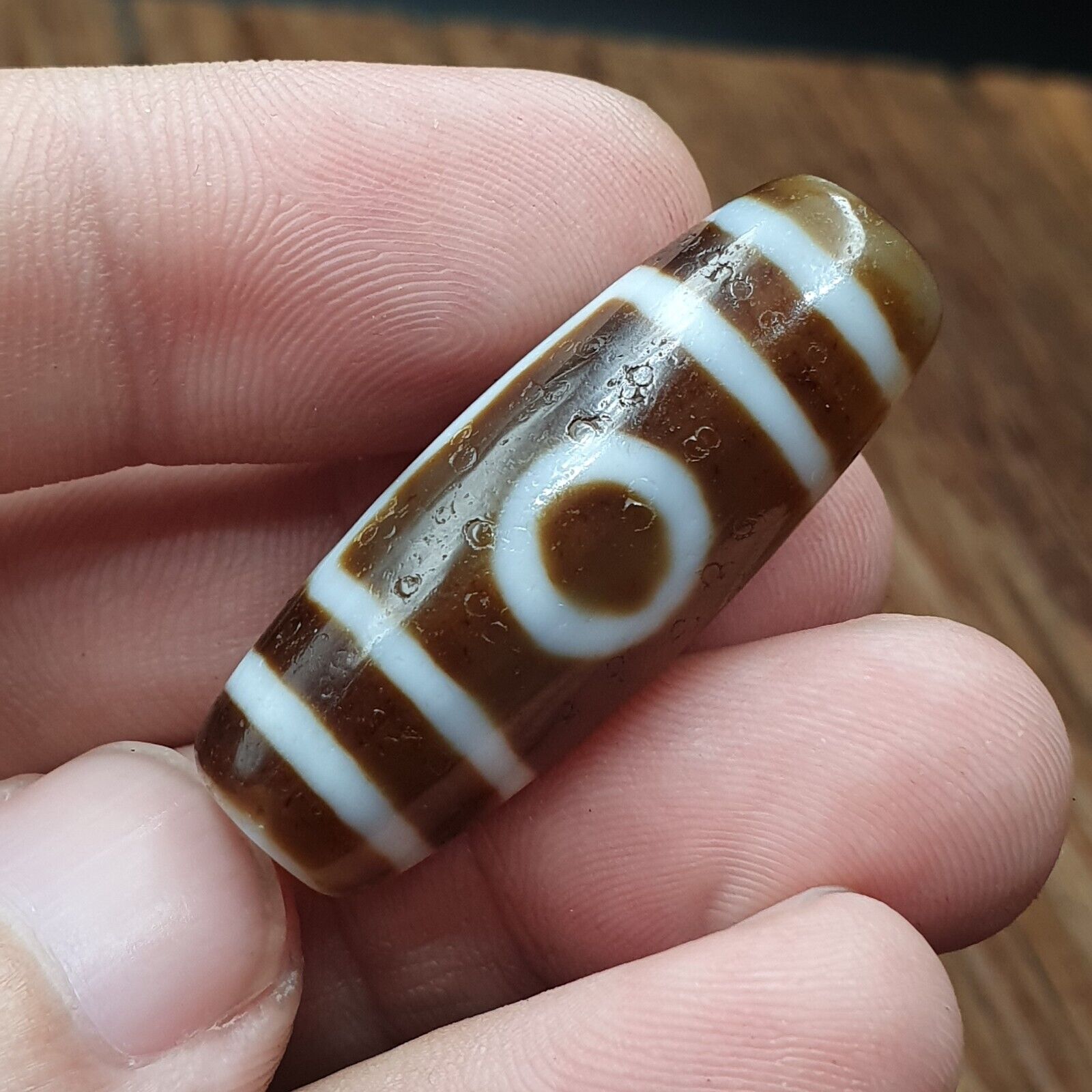 Tibetan Old 2 eyes Agate Dzi Bead Unique Pattern Amulet Pendant STB-14