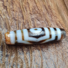Himalayan Indo Tibetan Agate 3 eyes Lines Bead unique Patterns Dzi Amulet