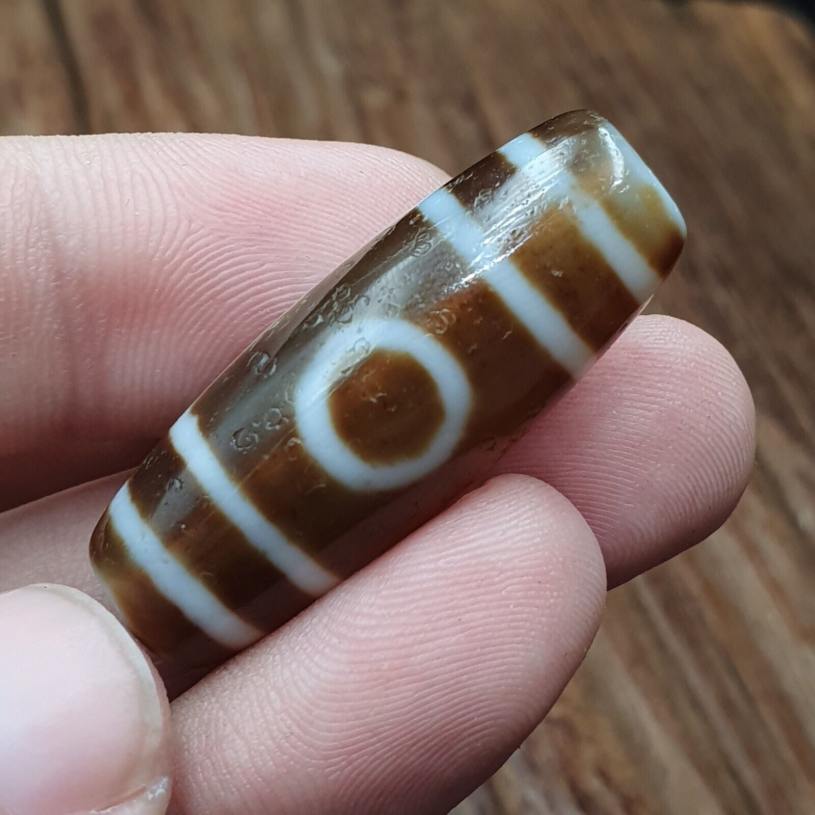 Tibetan Old 2 eyes Agate Dzi Bead Unique Pattern Amulet Pendant STB-14