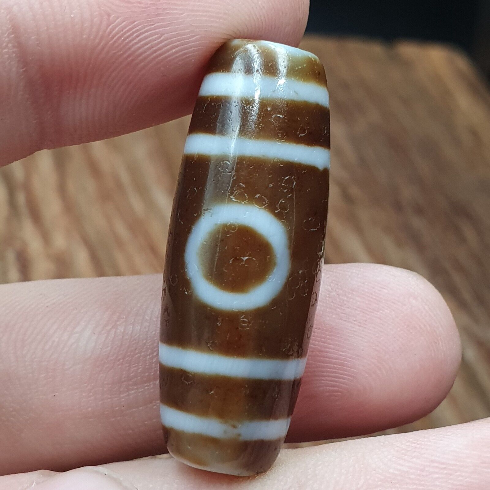 Tibetan Old 2 eyes Agate Dzi Bead Unique Pattern Amulet Pendant STB-14