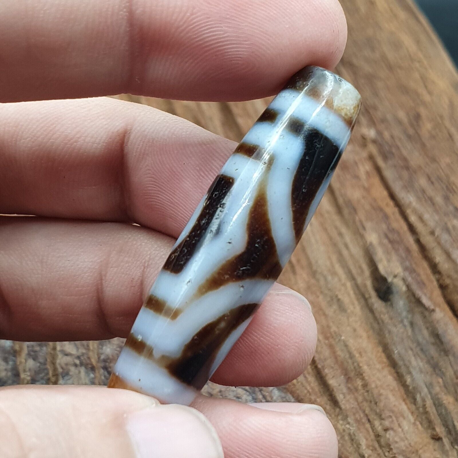Himalayan Indo Tibetan Agate 3 eyes Lines Bead unique Patterns Dzi Amulet