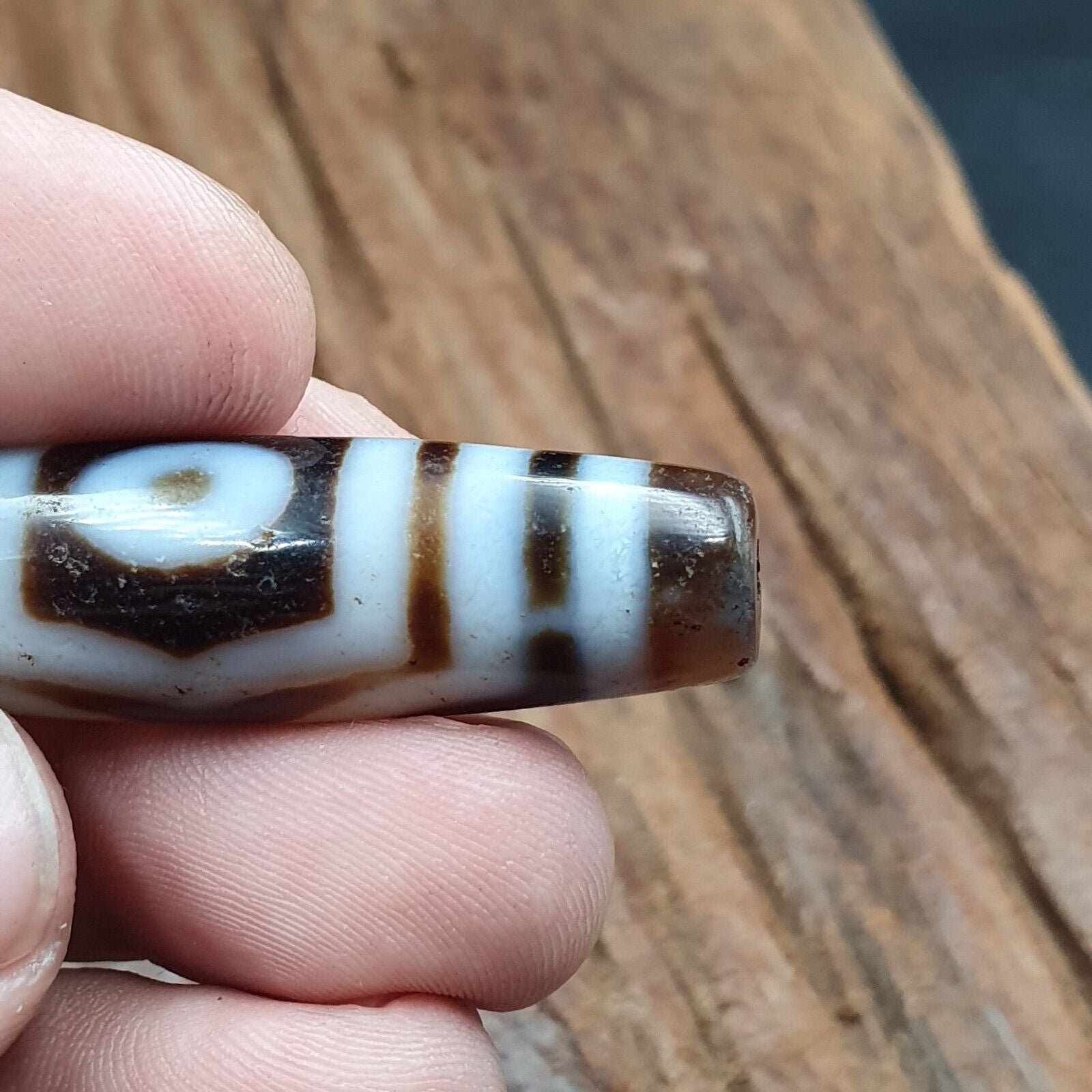 Himalayan Indo Tibetan Agate 3 eyes Lines Bead unique Patterns Dzi Amulet