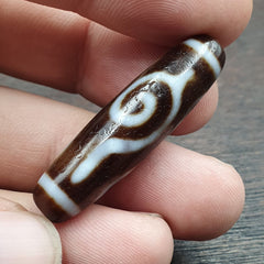 Vintage Tibetan 4 Eyes Unique pattern Agate stone Dzi Bead Amulet CT-9