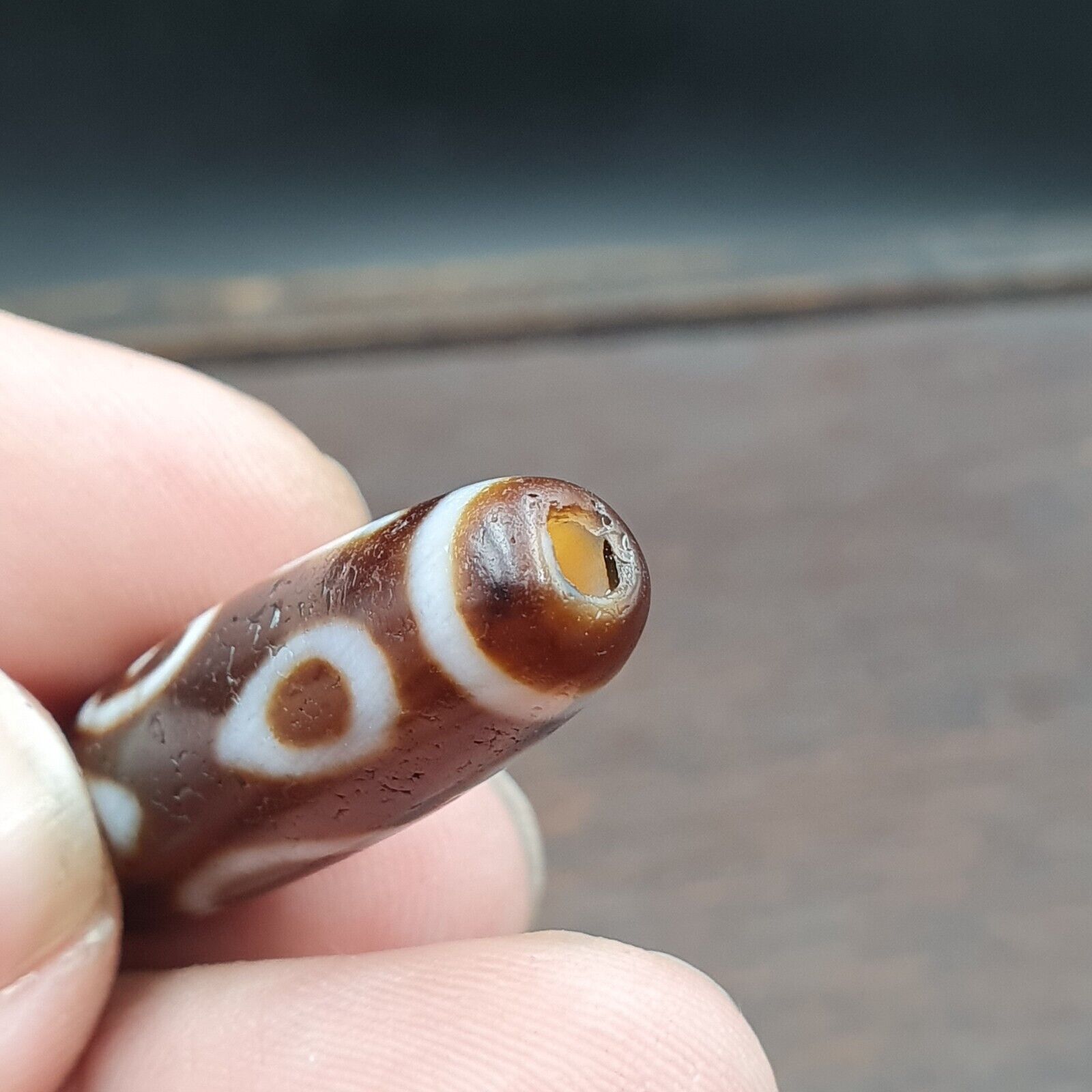 Vintage Tibetan 4 Eyes Unique pattern Agate stone Dzi Bead Amulet CT-9