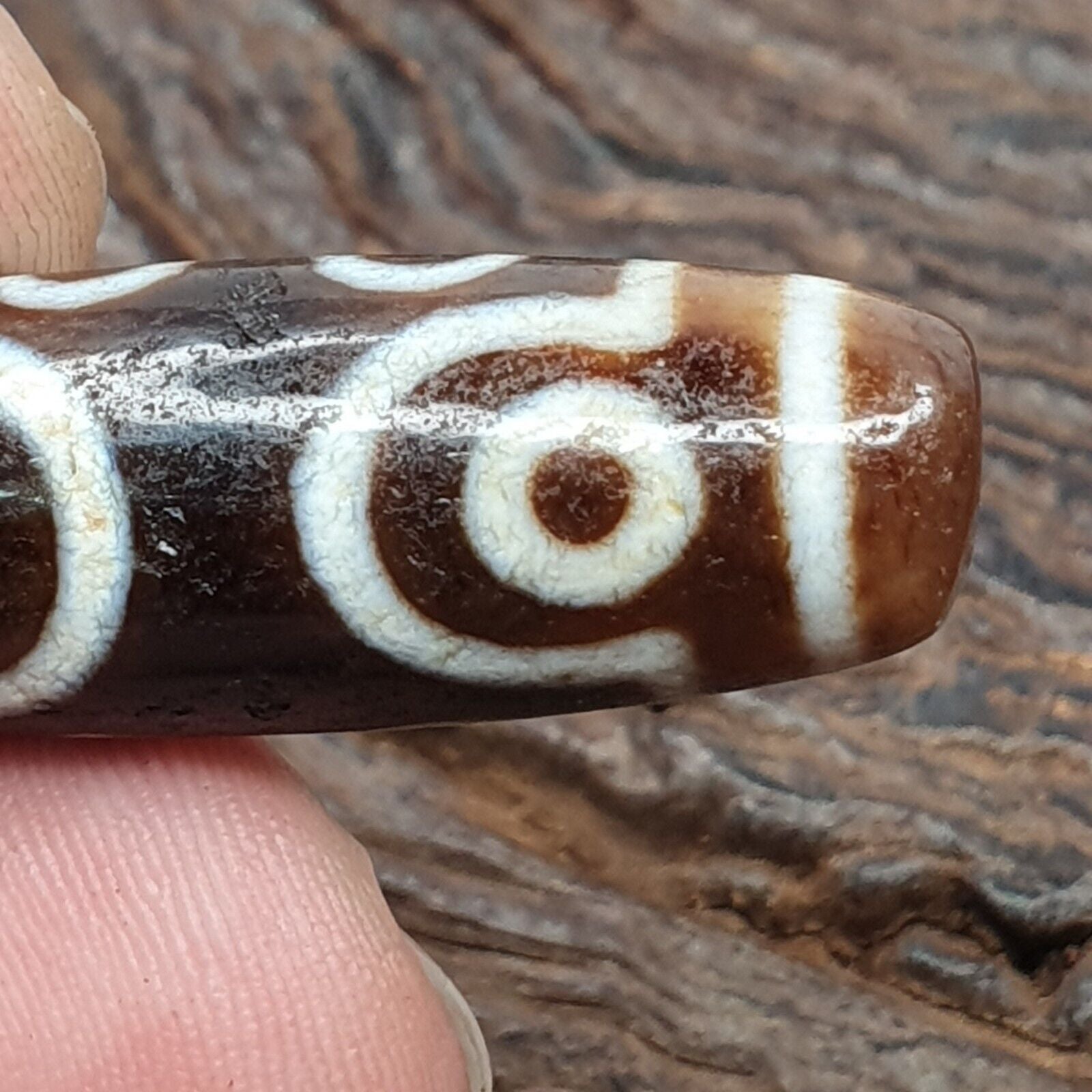 Vintage Tibetan Himalayan 4 Eyes Unique pattern Agate stone Dzi Bead Amulet CT7