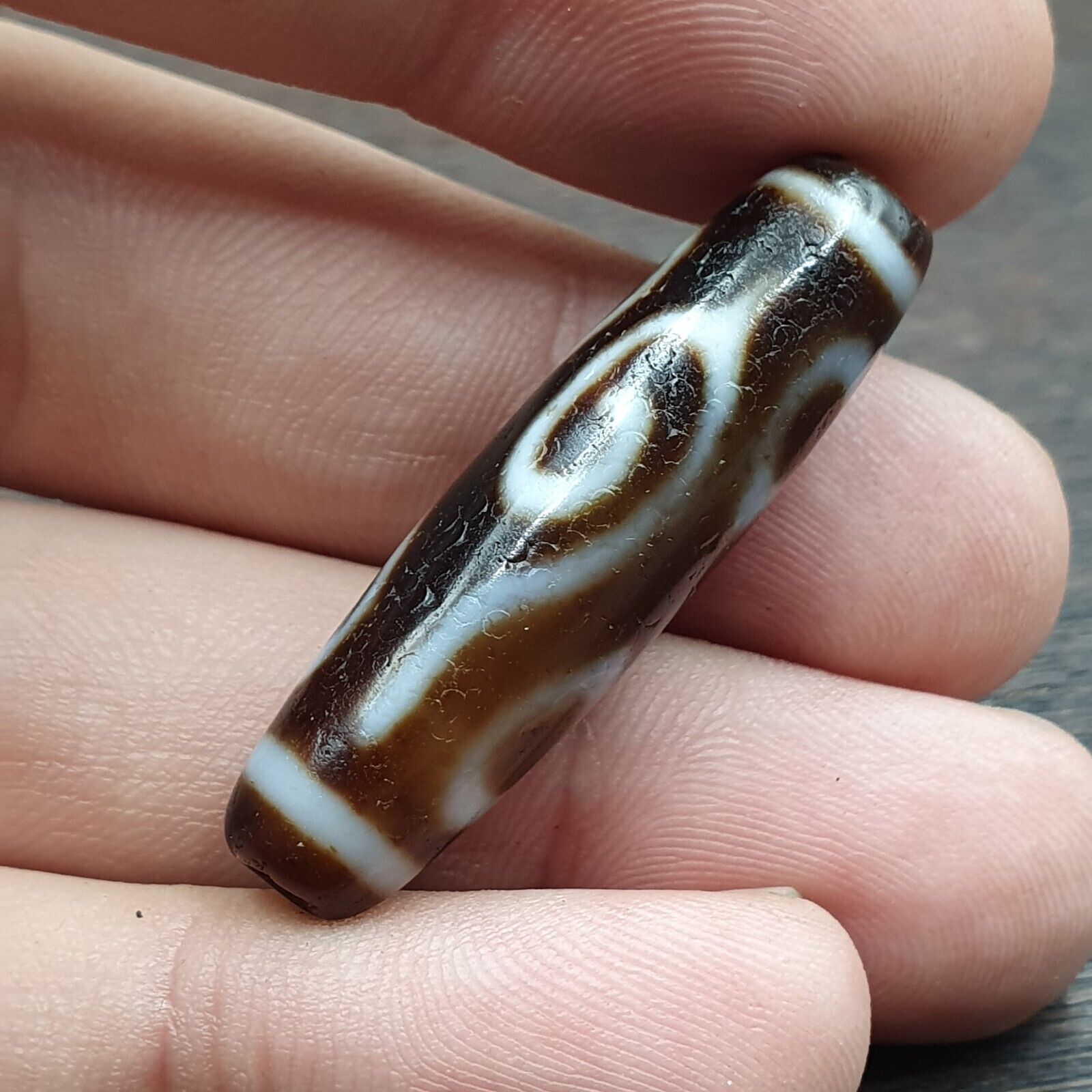 Vintage Tibetan 4 Eyes Unique pattern Agate stone Dzi Bead Amulet CT-9