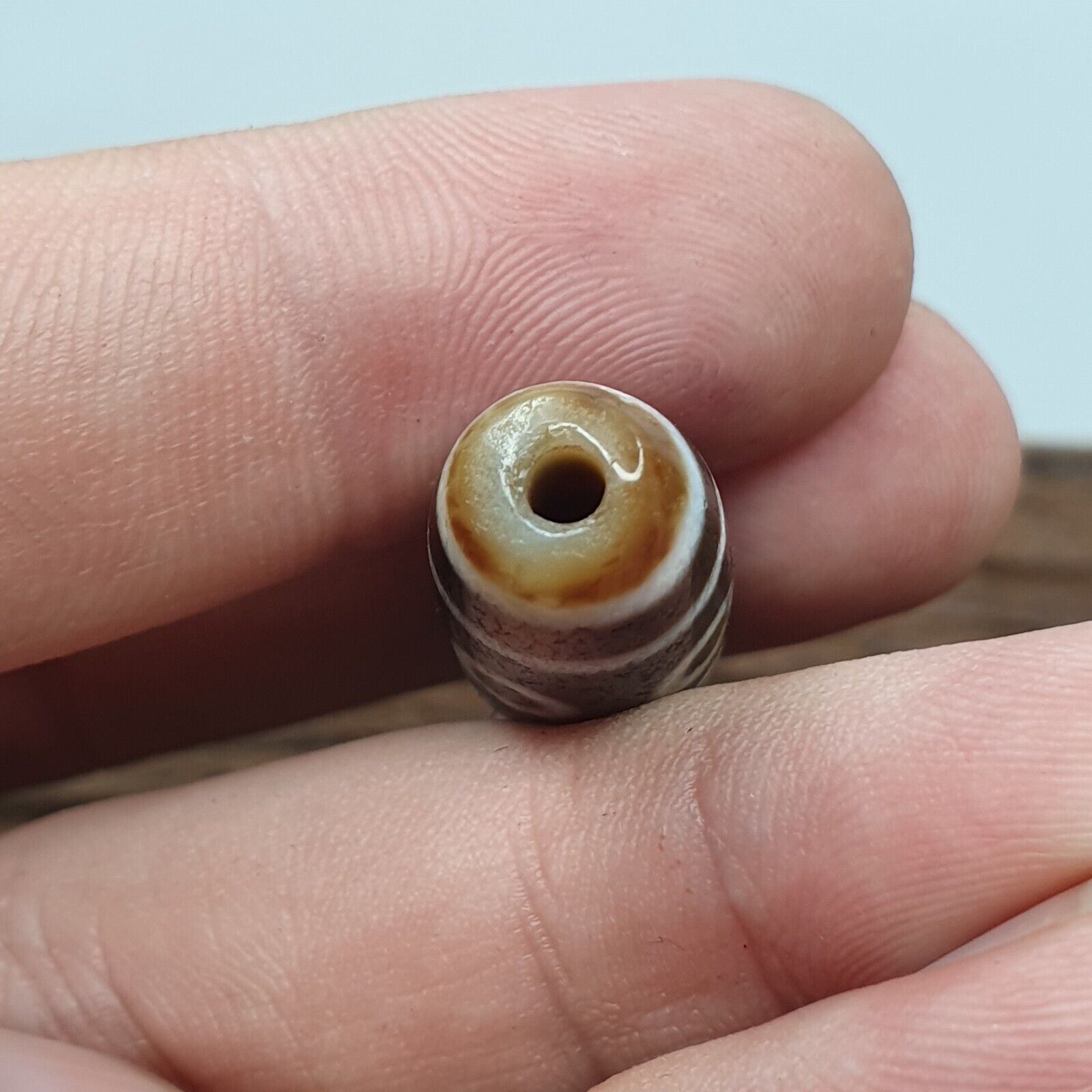 Old Tibetan Himalayan 8 Eyes 4 Stripes Agate stone Dzi Bead Amulet CT-6