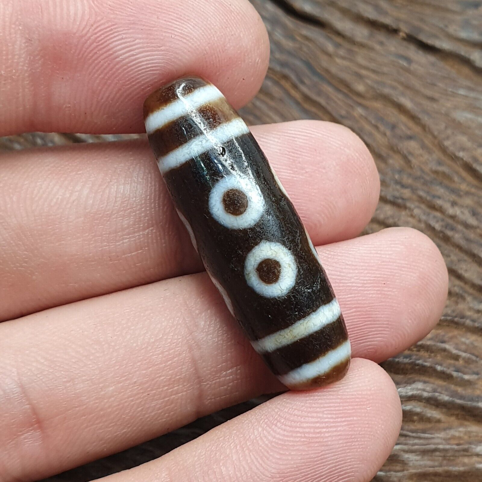 Old Tibetan Himalayan 8 Eyes 4 Stripes Agate stone Dzi Bead Amulet CT-6