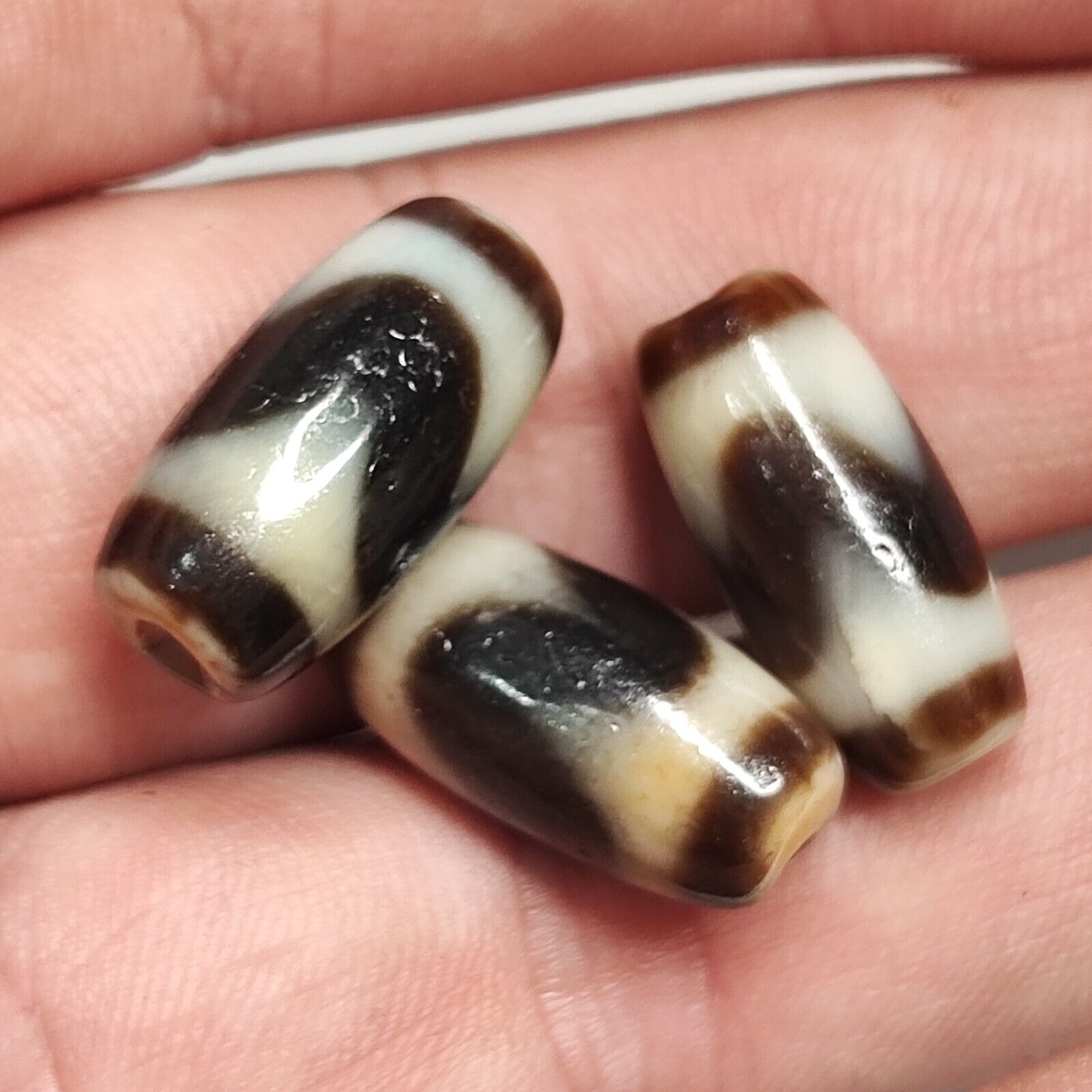 Lot 3 Powerful Unique patterns  Tibetan Agate Dzi Bead Amulet 130