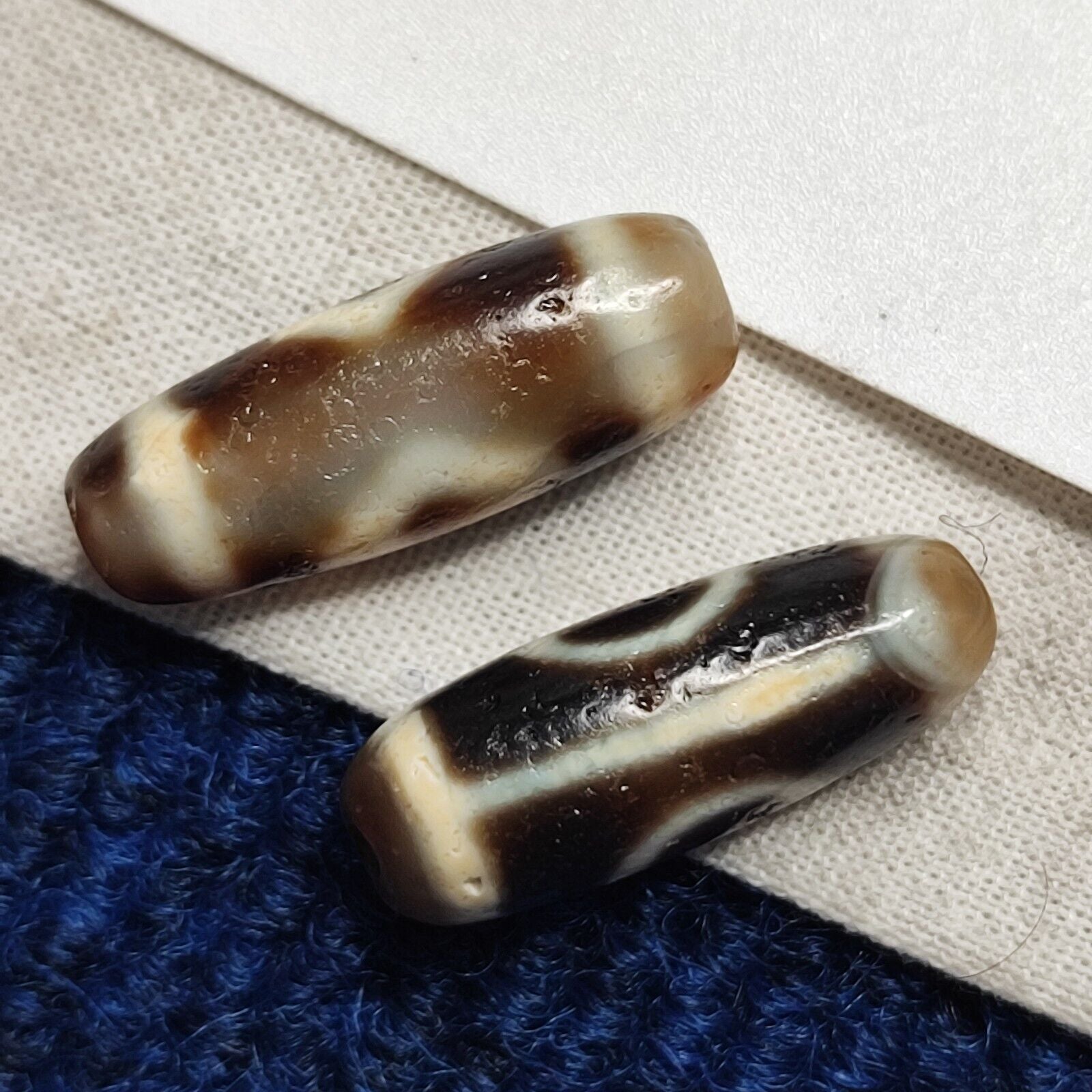 Lot 2 Powerful Diamond, Circle Eyes Antique Tibetan Agate Dzi Bead Amulet 128