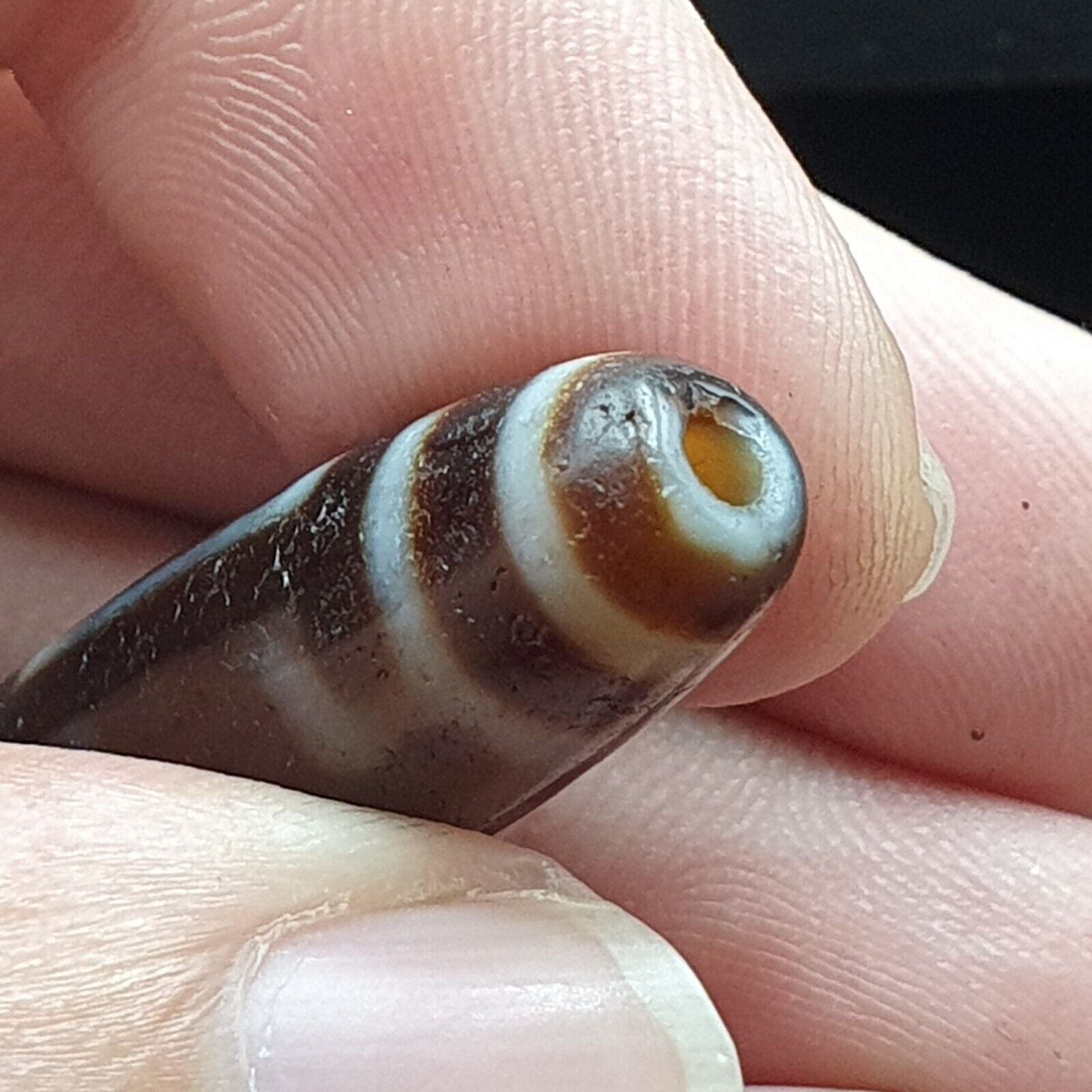 Vintage Tibetan 4 Eyes Unique pattern Agate stone Dzi Bead Amulet CT-11