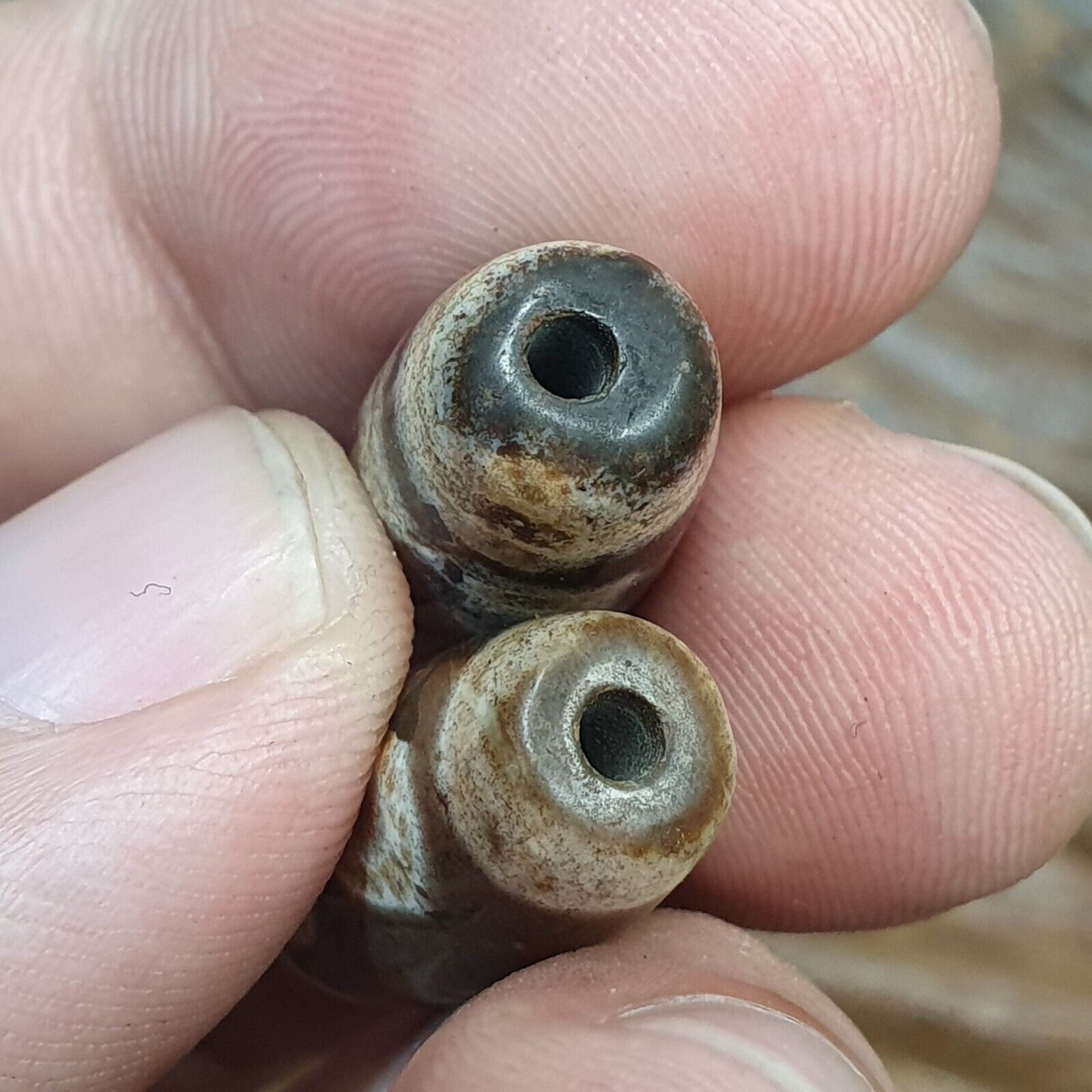 Lot 2 Eye Bead Tibetan dzi bead old amulet Agate Tibet gzi pendant STB-6