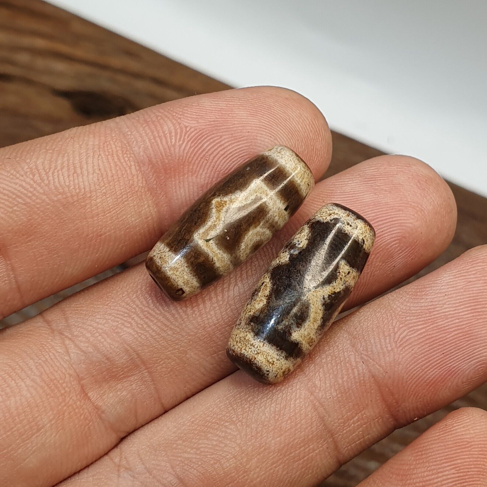 Lot 2 Eye Bead Tibetan dzi bead old amulet Agate Tibet gzi pendant STB-6