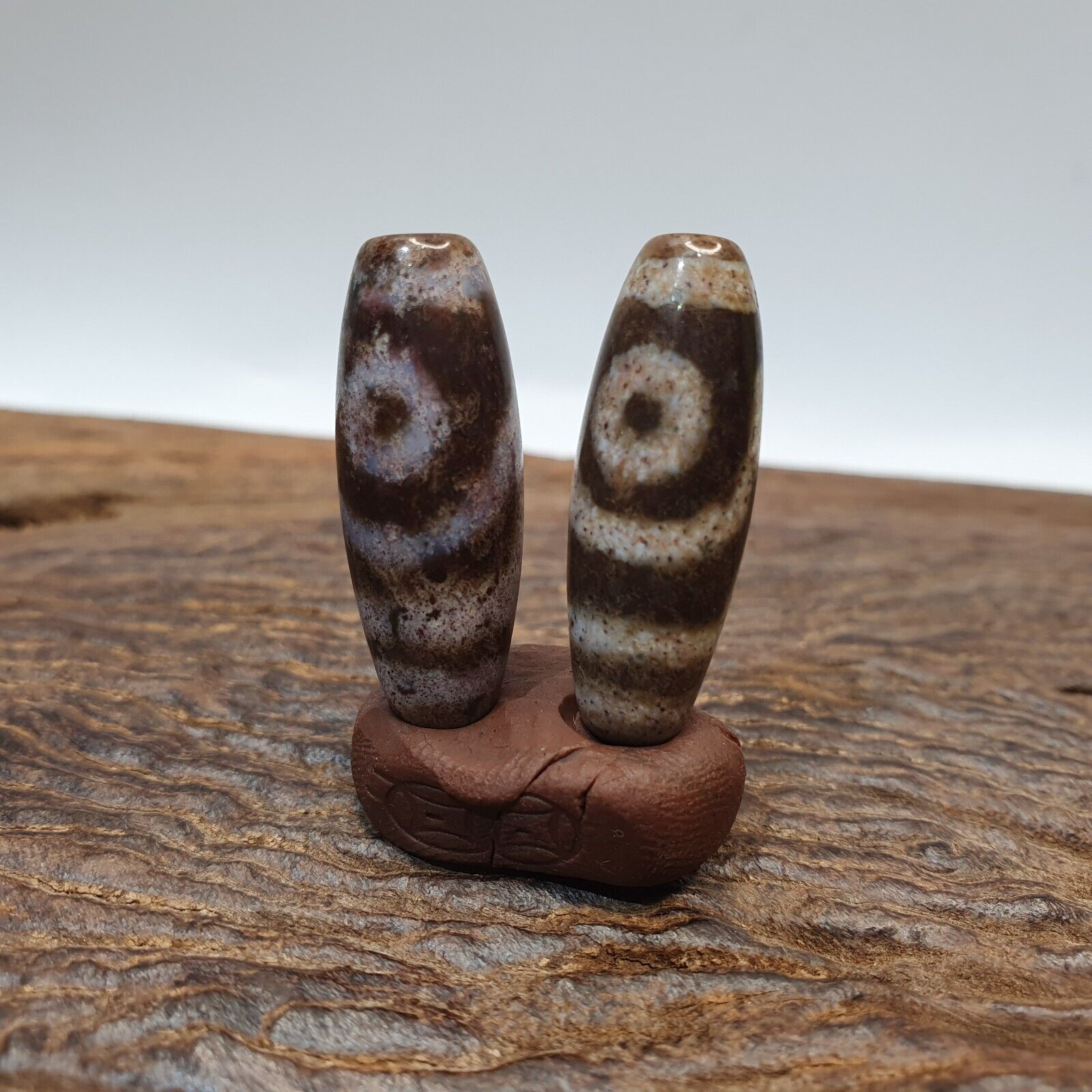 Lot 2 Eye Bead Tibetan dzi bead old amulet Agate Tibet gzi pendant STB-4