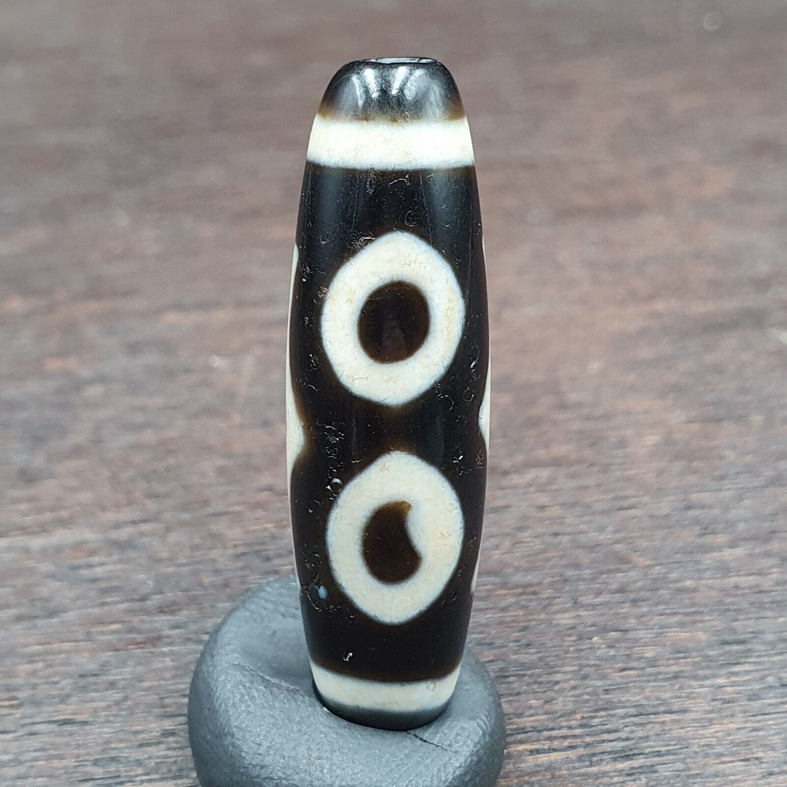 Vintage Old Himalayan Indo Tibetan Eye Agate Beads Unique pattern STB-9