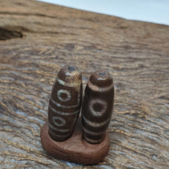 Lot 2 Eye Bead Tibetan dzi bead old amulet Agate Tibet gzi pendant STB-7