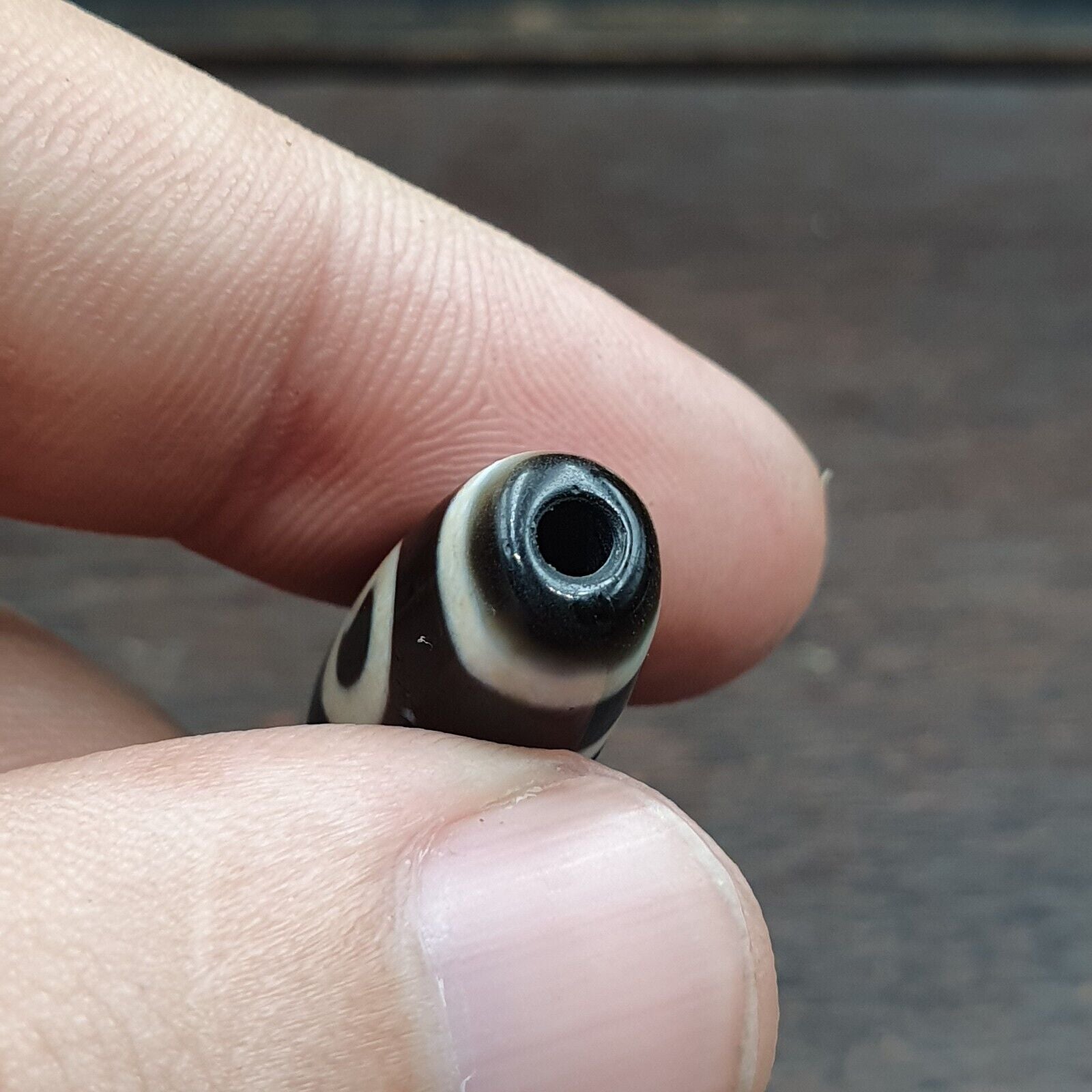 Vintage Old Himalayan Indo Tibetan Eye Agate Beads Unique pattern STB-9