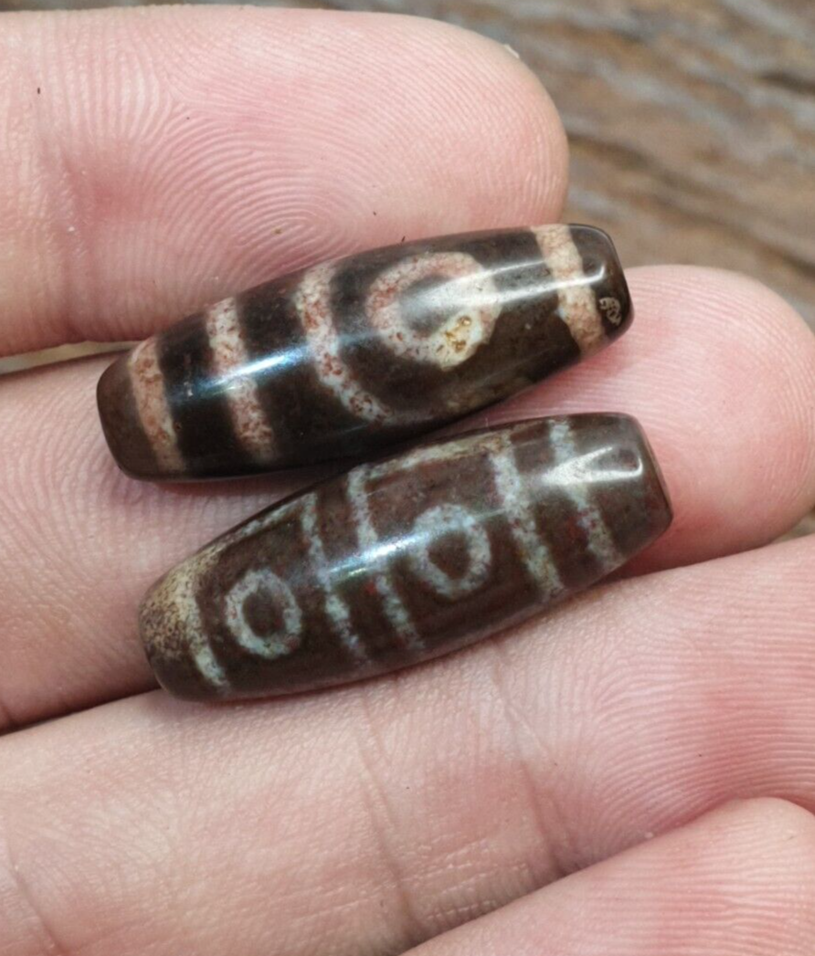 Lot 2 Eye Bead Tibetan dzi bead old amulet Agate Tibet gzi pendant STB-7