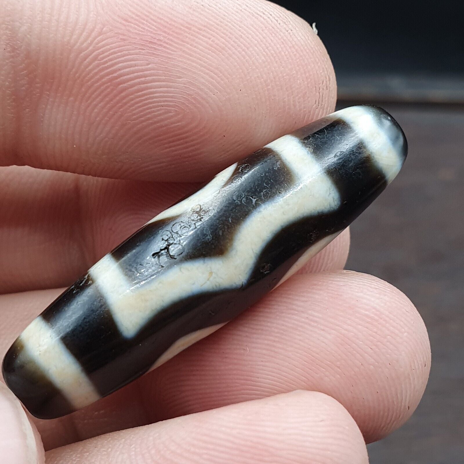 Vintage Old Himalayan Indo Tibetan Eye Agate Beads Unique pattern STB-9