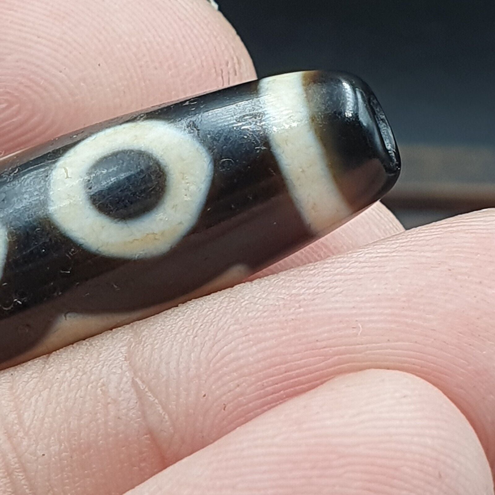 Vintage Old Himalayan Indo Tibetan Eye Agate Beads Unique pattern STB-9