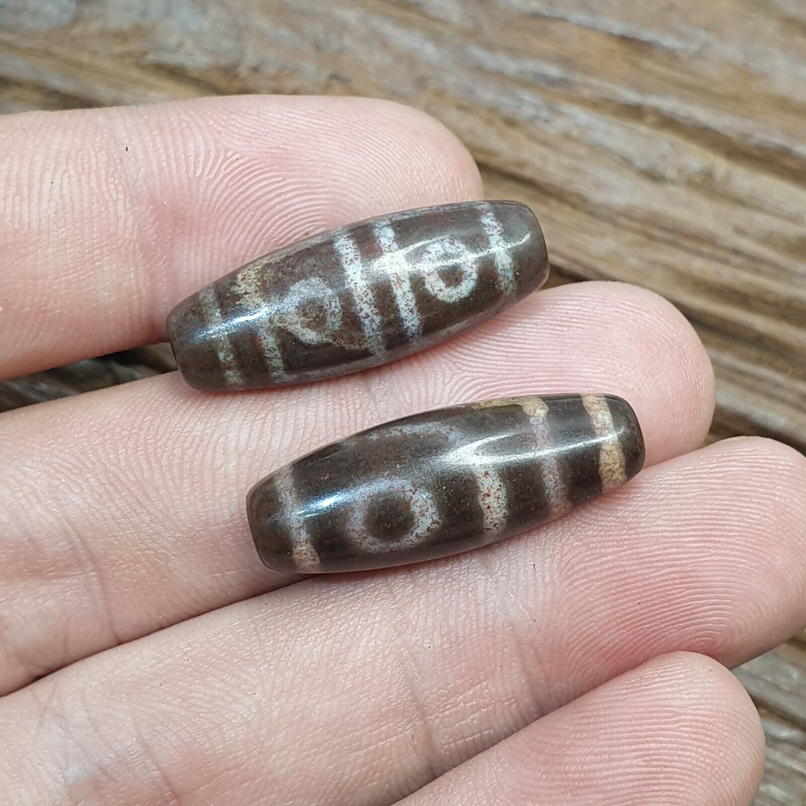 Lot 2 Eye Bead Tibetan dzi bead old amulet Agate Tibet gzi pendant STB-7