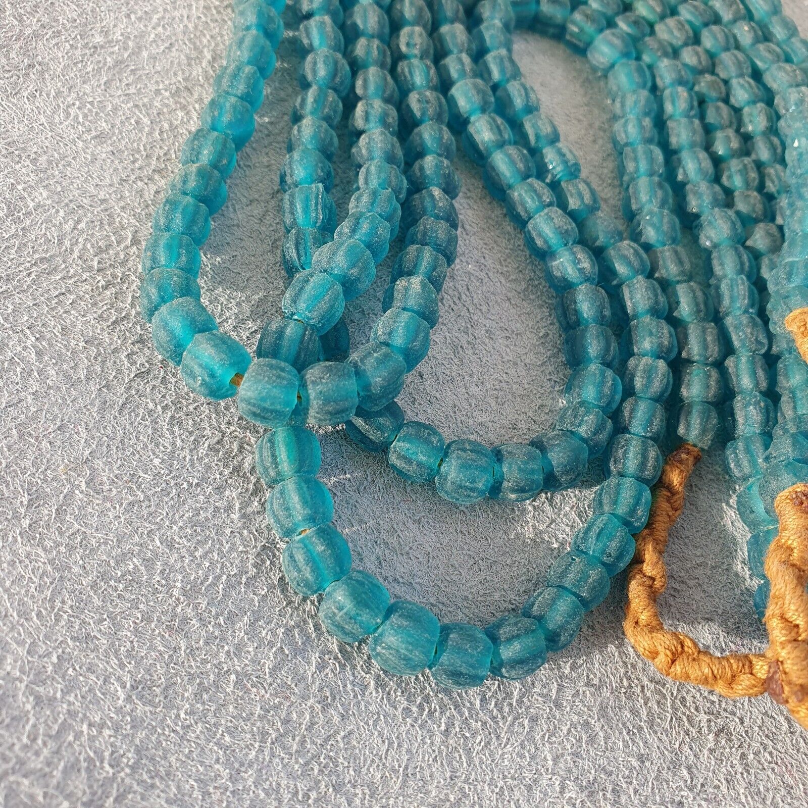 BEAUTIFUL OLD AFRICAN greenish blue GLASS ANTIQUE Style BEADS 7MM