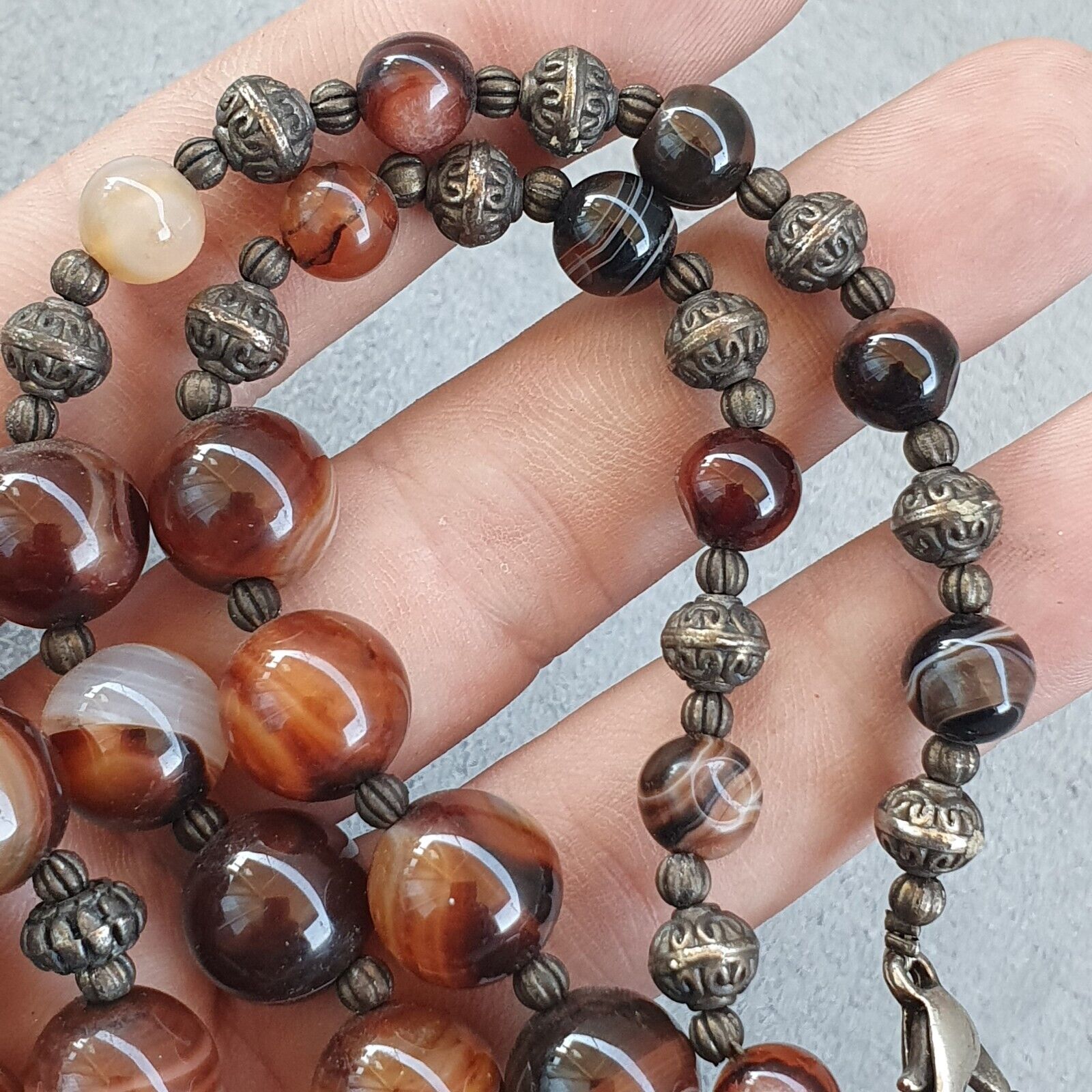 Beautiful Old Tibetan Nepalese Agate beads Antique Jewelry Necklace