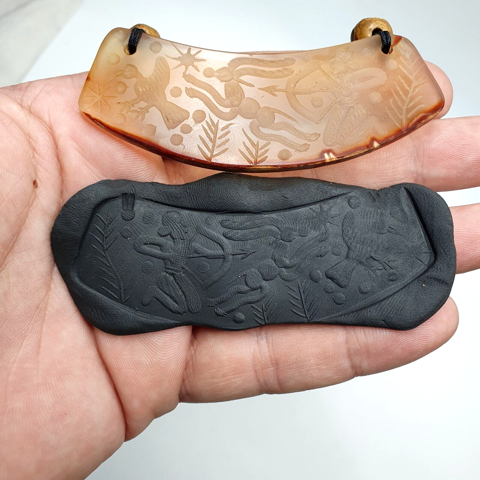 Antique Vintage Himalayan Carving Agate Pendant Yak Bone Beads