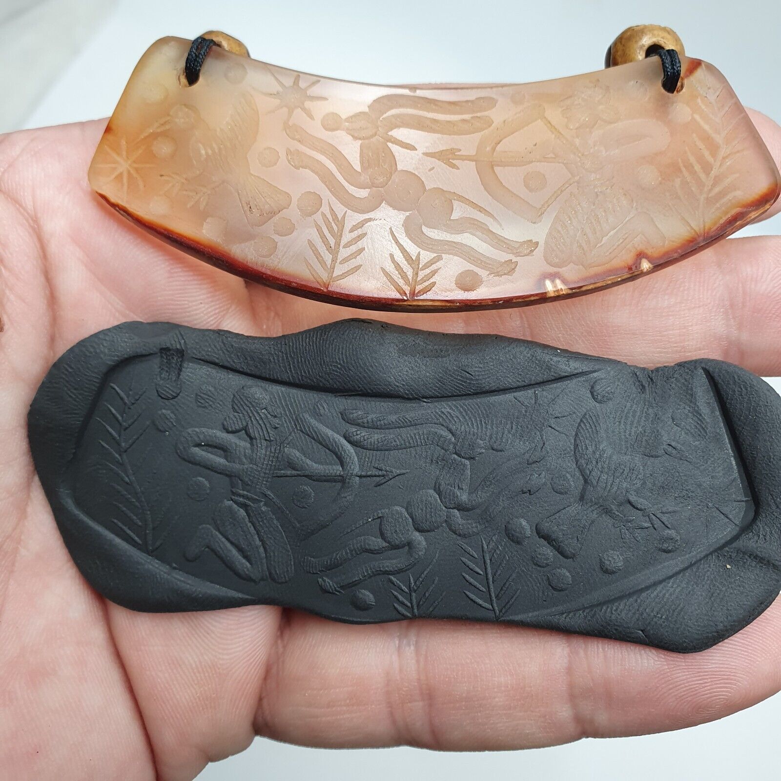 Antique Vintage Himalayan Carving Agate Pendant Yak Bone Beads