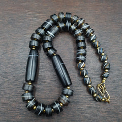 Antique Yemeni Agate Natural Rare pattern Banded Agate Bead Necklace BND-2