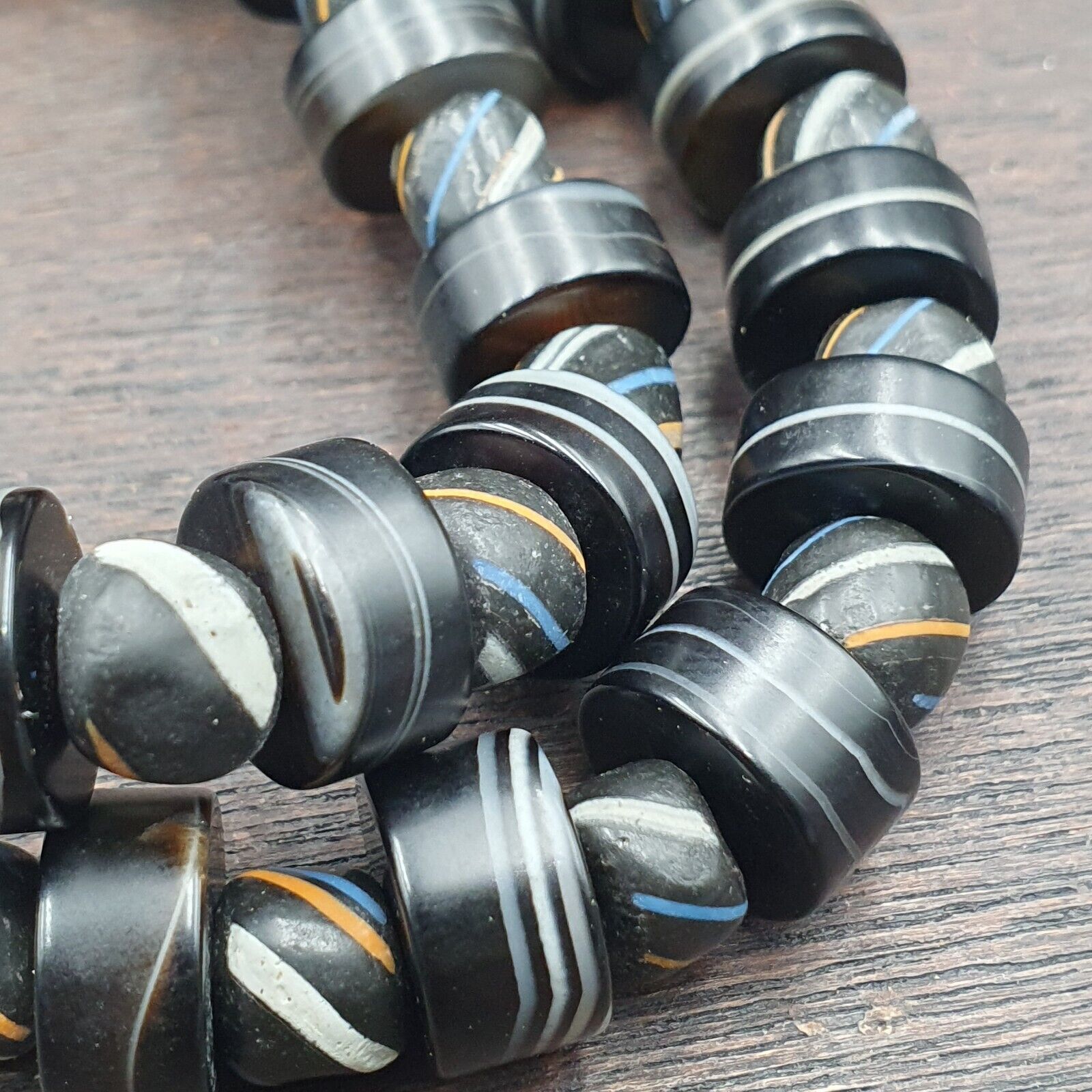 Antique Yemeni Agate Natural Rare pattern Banded Agate Bead Necklace BND-3