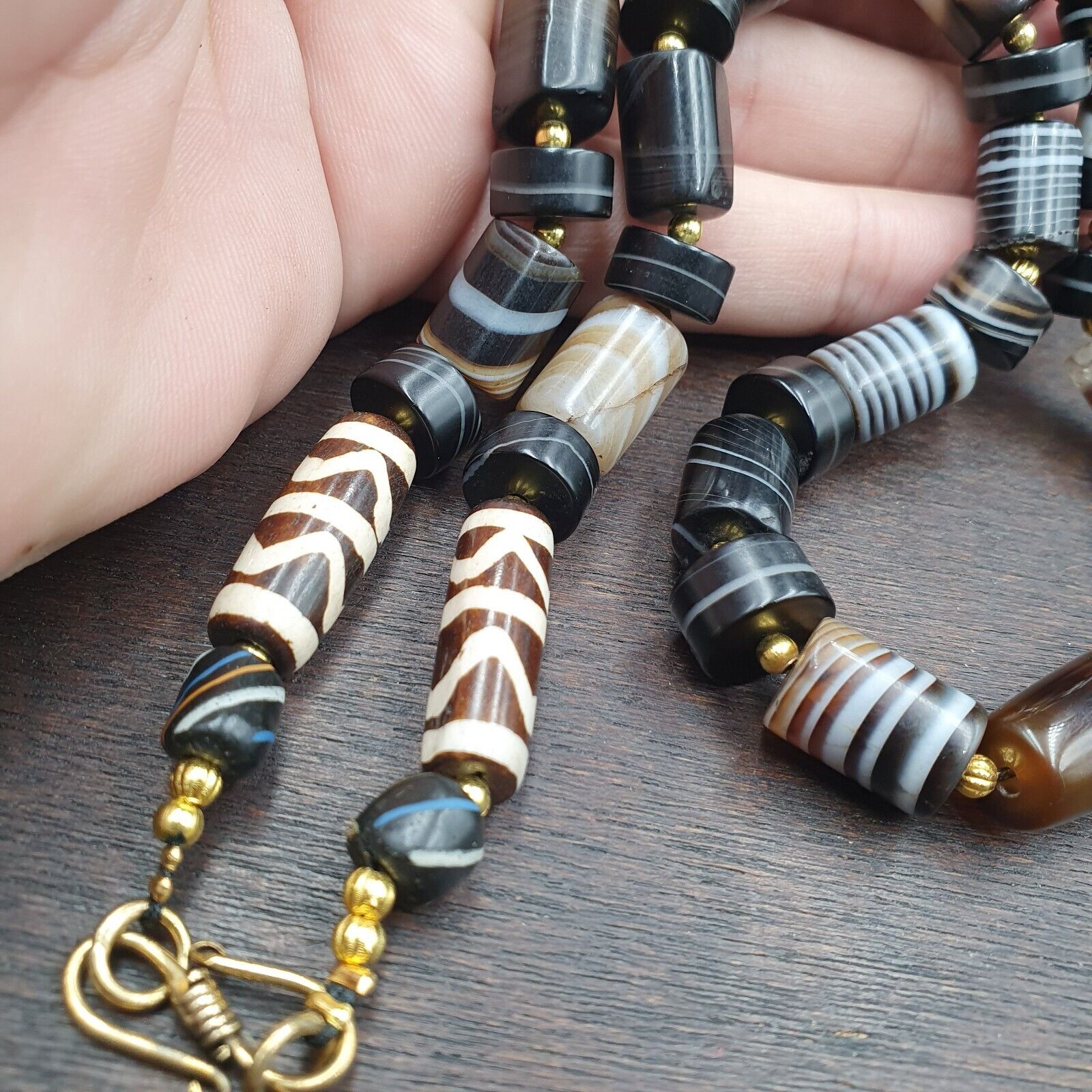 Antique Yemeni Agate Natural Rare pattern Banded Agate Bead Necklace