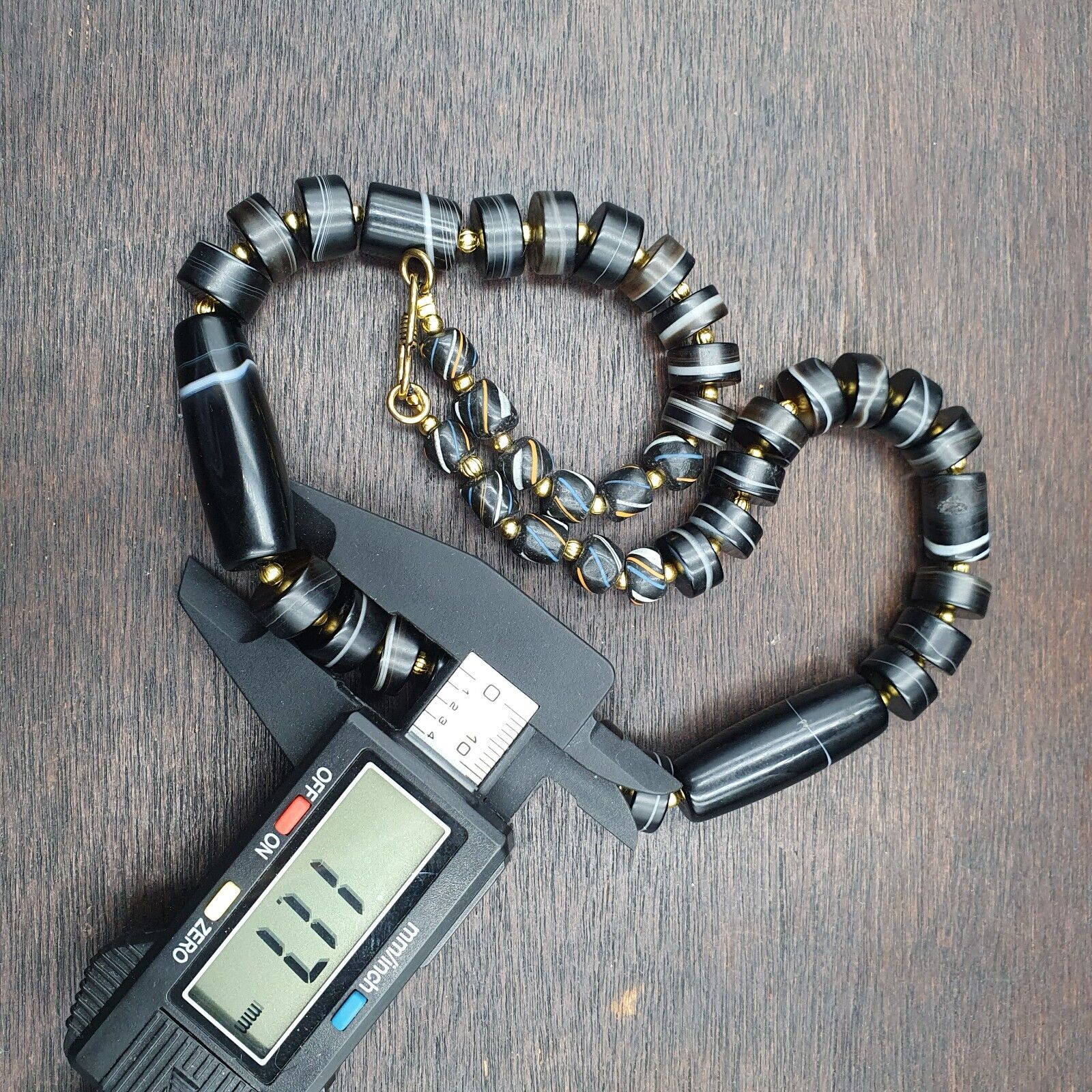 Antique Yemeni Agate Natural Rare pattern Banded Agate Bead Necklace BND-2