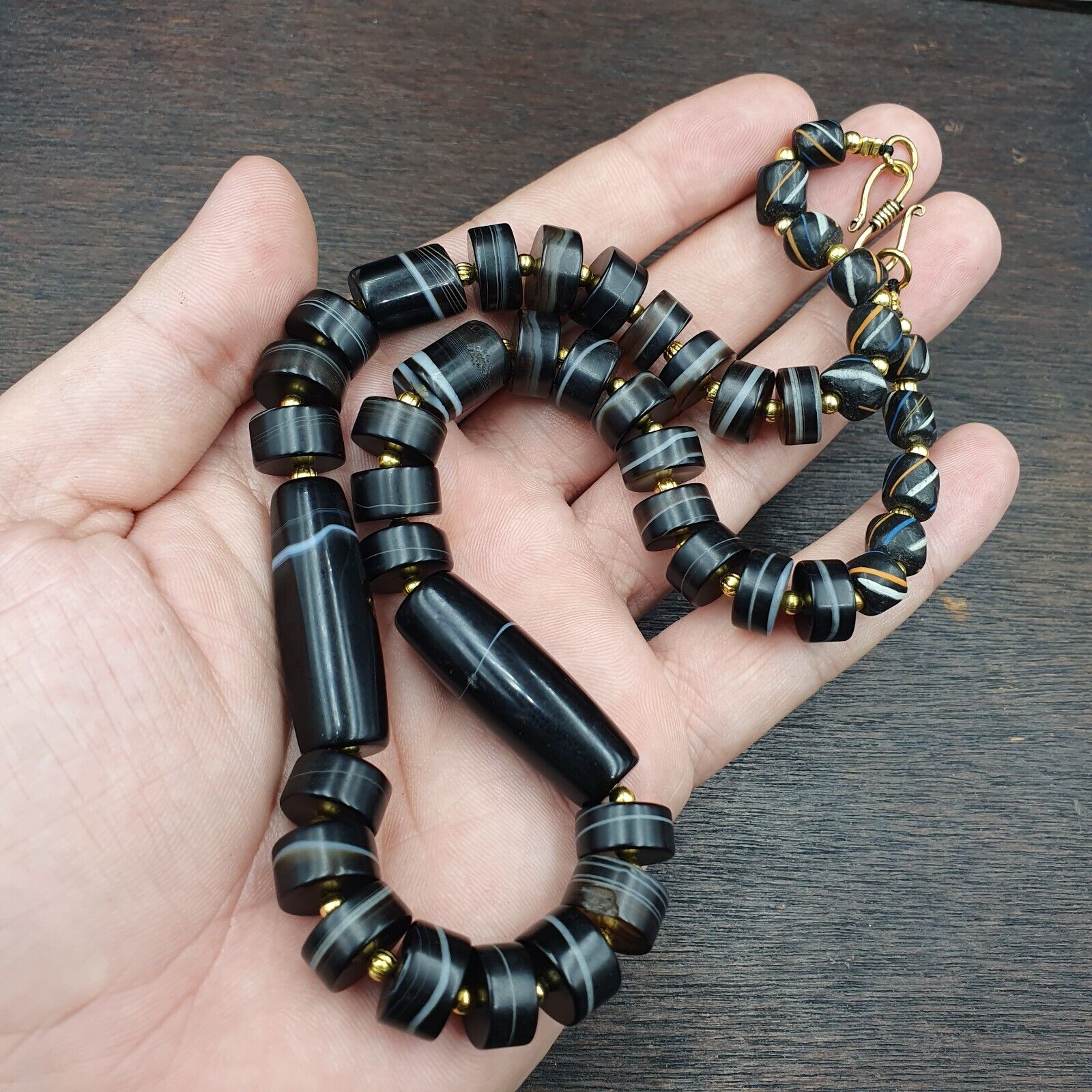 Antique Yemeni Agate Natural Rare pattern Banded Agate Bead Necklace BND-2