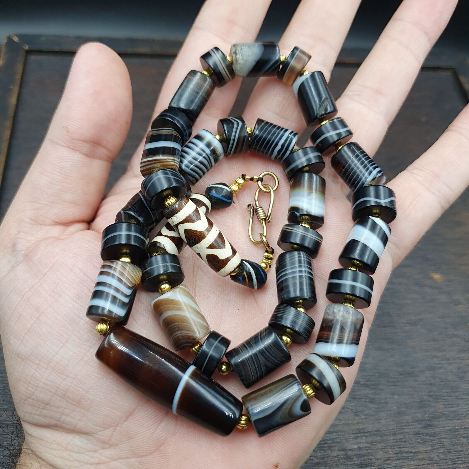 Antique Yemeni Agate Natural Rare pattern Banded Agate Bead Necklace
