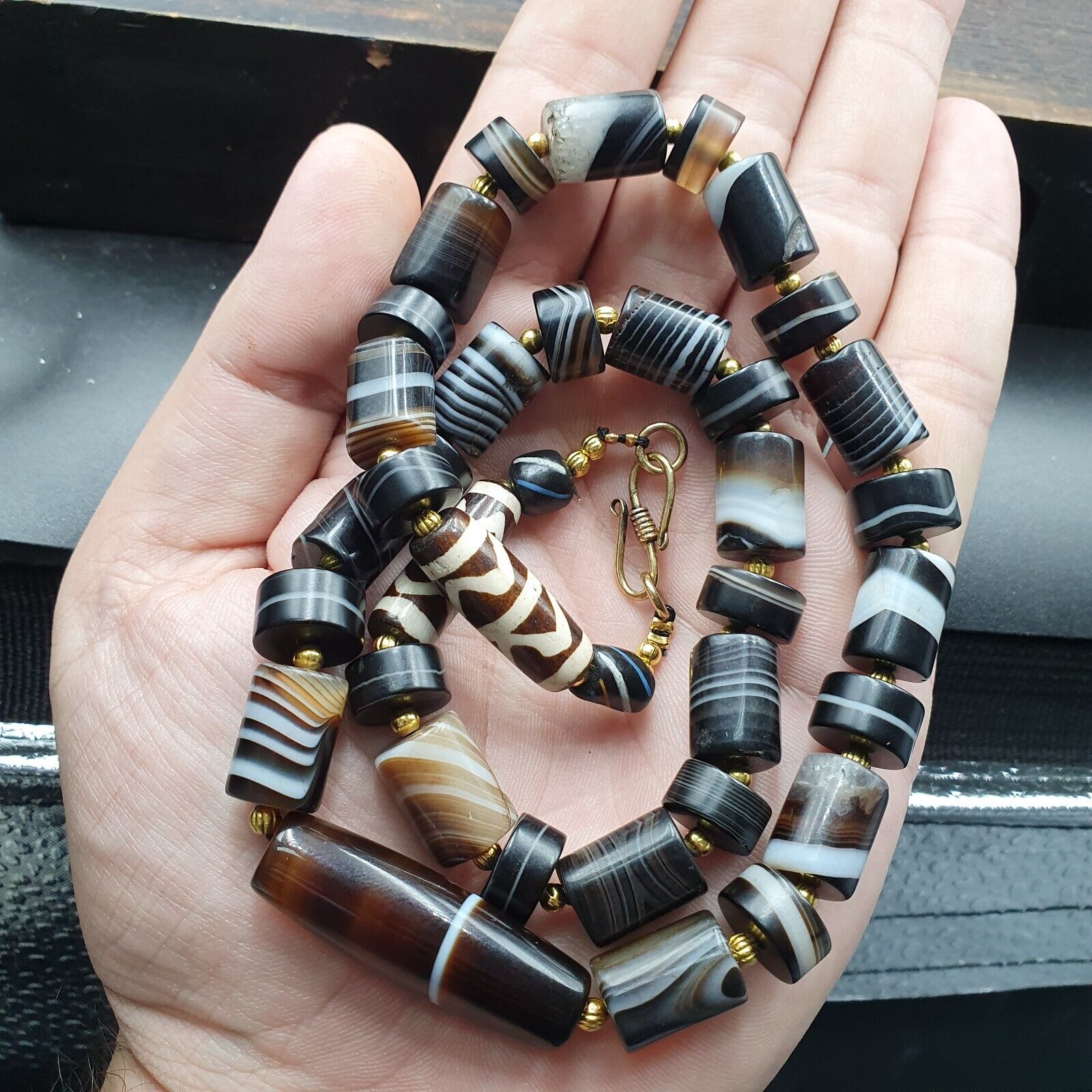 Antique Yemeni Agate Natural Rare pattern Banded Agate Bead Necklace
