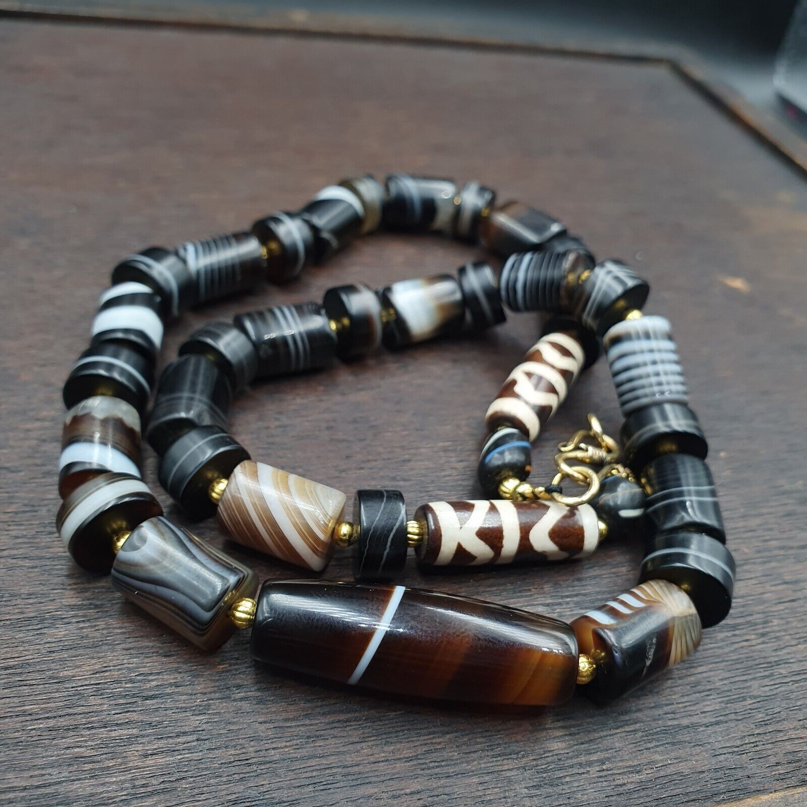 Antique Yemeni Agate Natural Rare pattern Banded Agate Bead Necklace