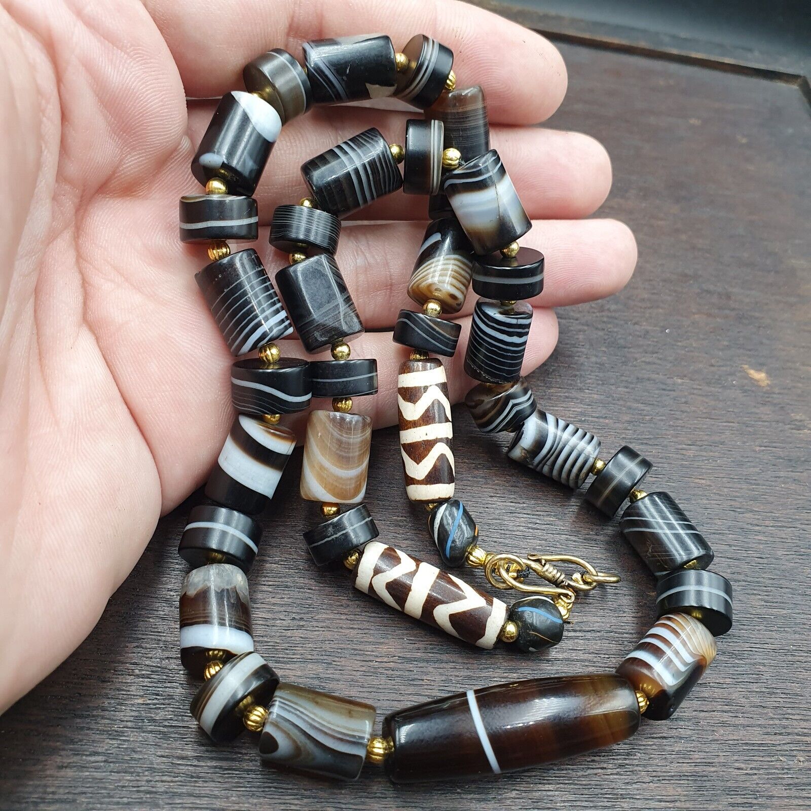 Antique Yemeni Agate Natural Rare pattern Banded Agate Bead Necklace