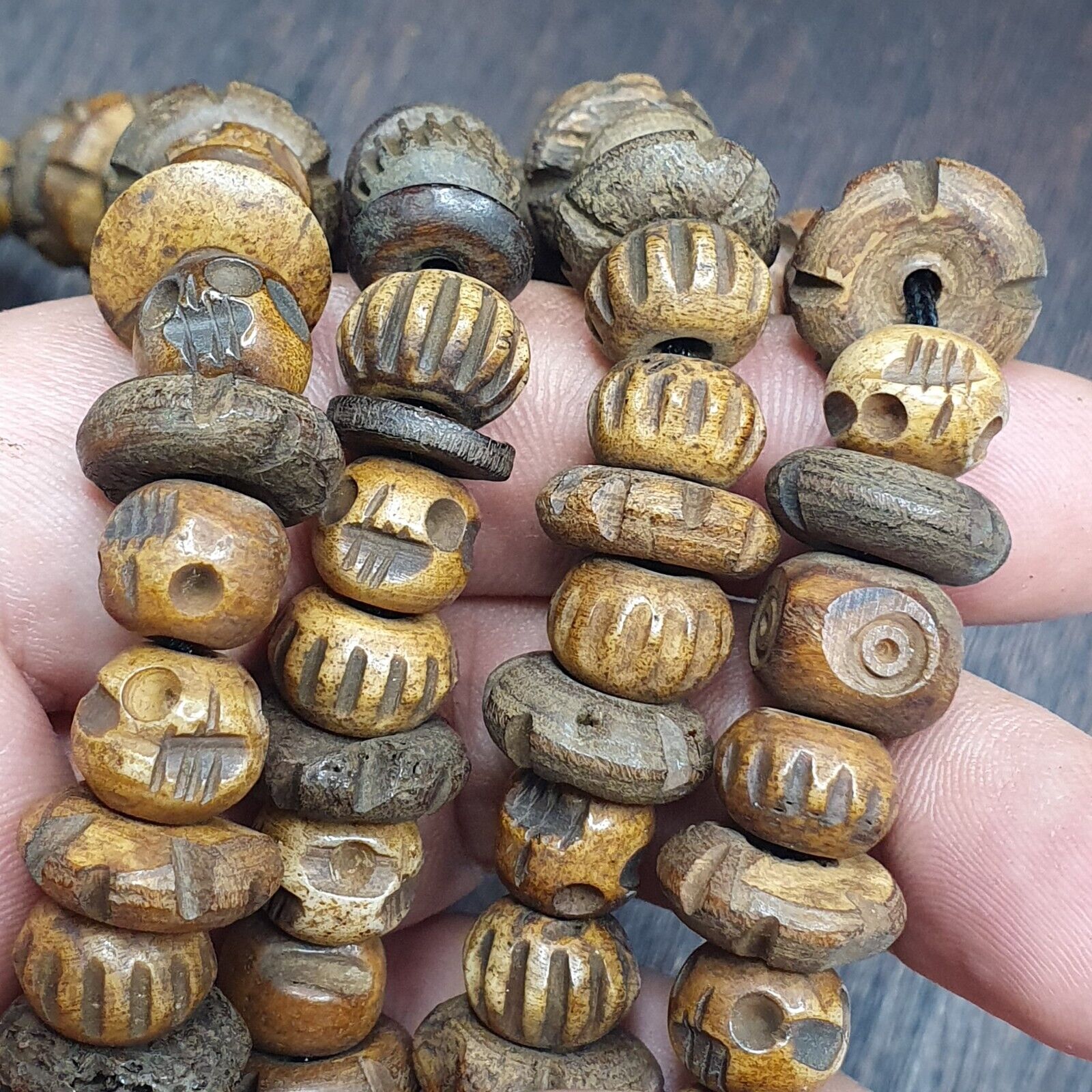 Vintage Trade Tibetan Carving Beads Beaded Necklace