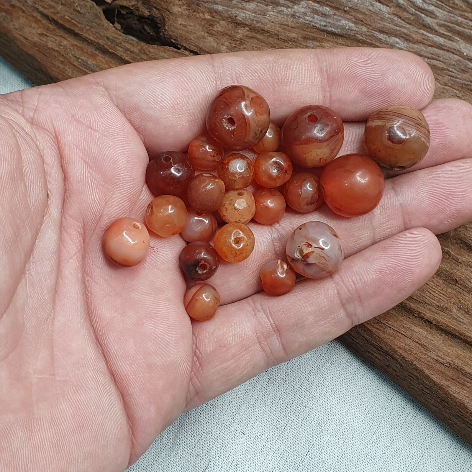 Lot Antique Red Agate Himalayan Tibetan African Agate carnelian Beads CRD